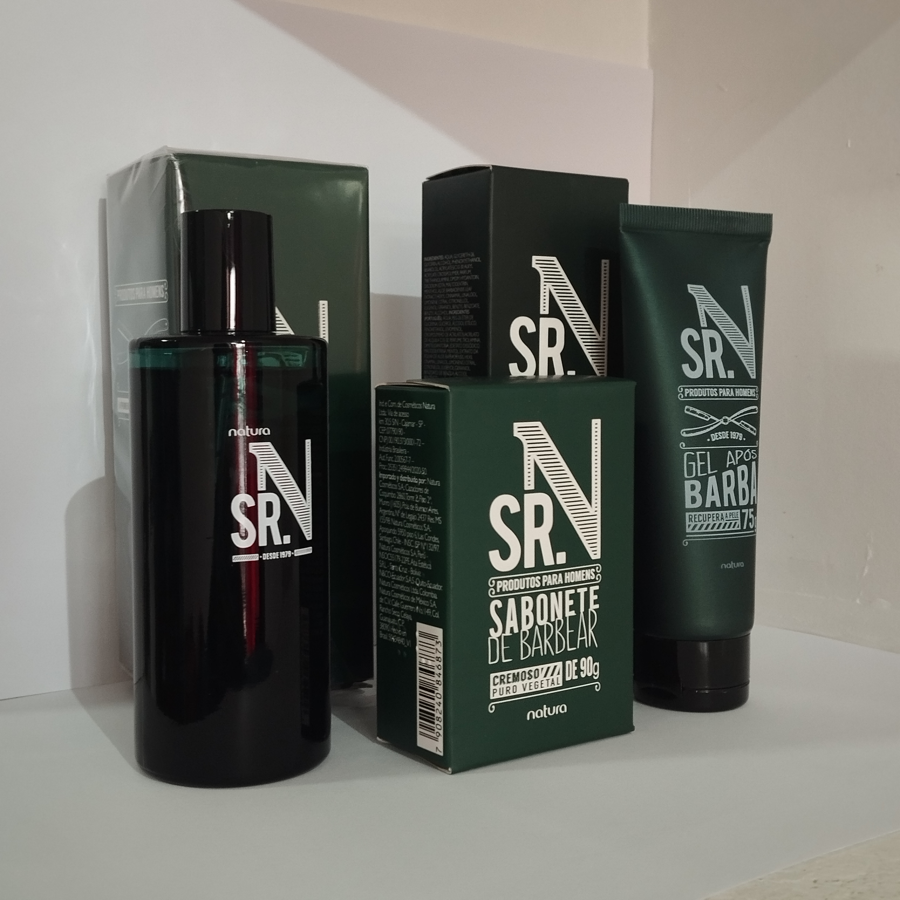 Kit Sr.N Colônia, Gel pós barba e Sabonete