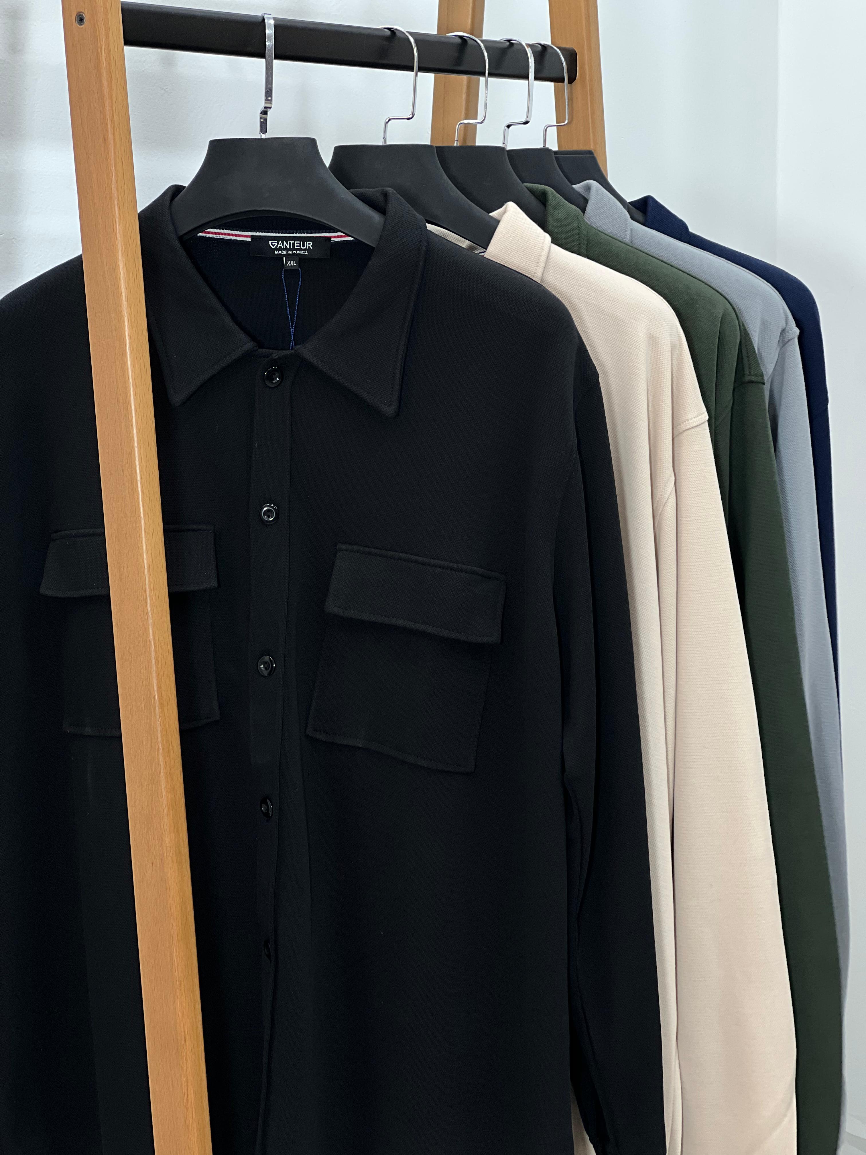 Chemise manche longues à deux poches