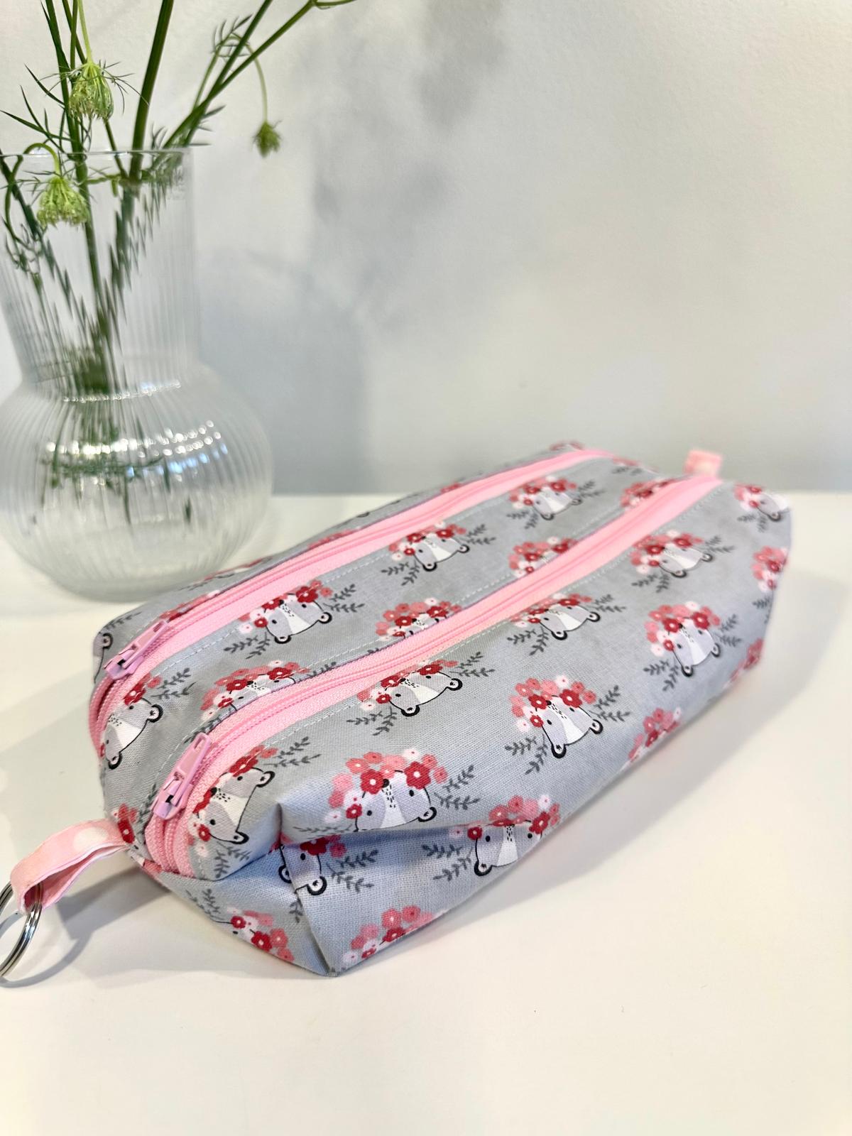Trousse fantaisie avec 2 fermetures éclair