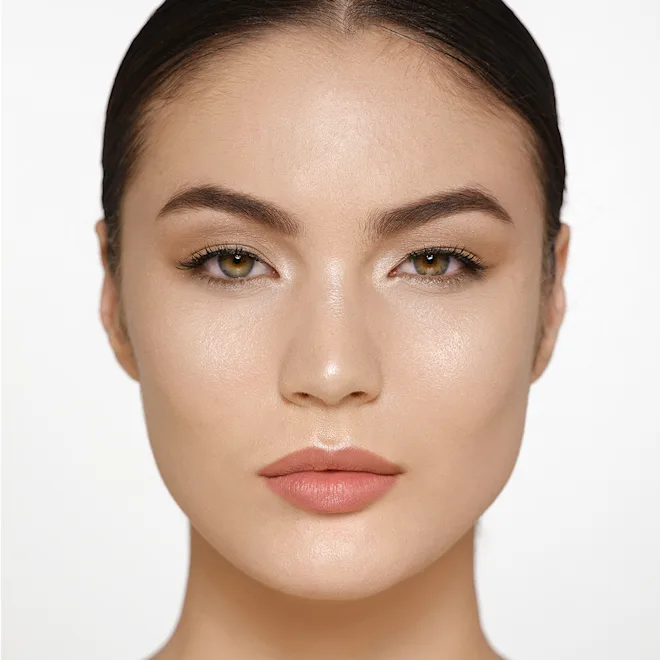 CHARLOTTE TILBURY  Hollywood Glow Glide Face Architect Highlighter - Moonlit Glow 
