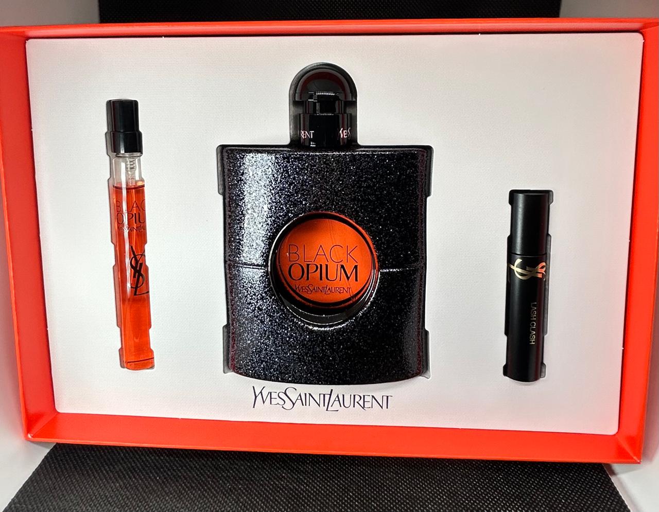  YVES SAINT LAURENT  Black Opium 90 ml + Black Opium10 ml y  una mascara de pestañas.