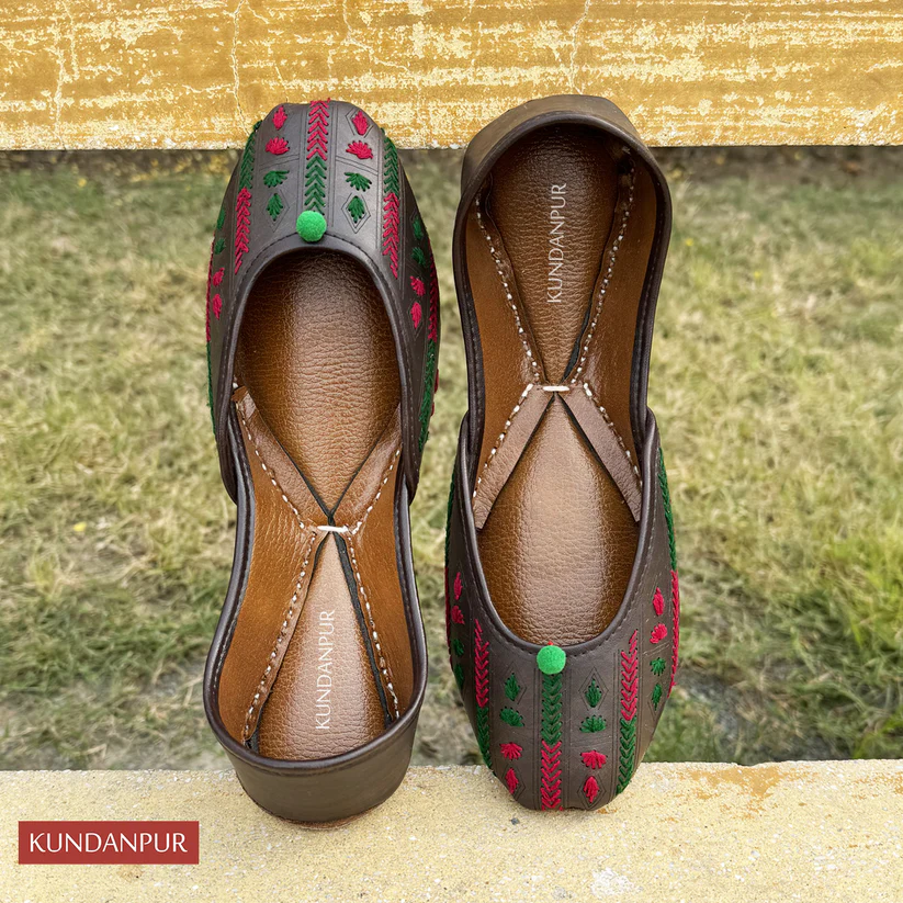 Traditional Embroidered Leather Juttis