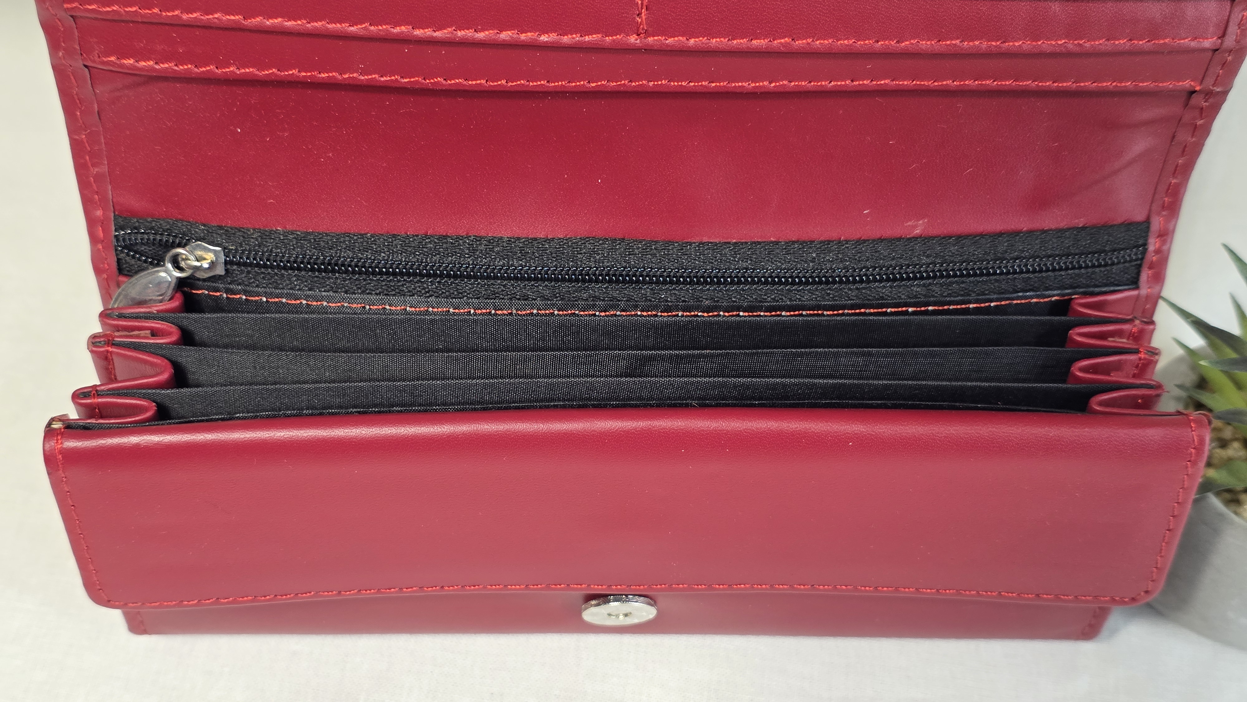 Leather Clutch - KE1