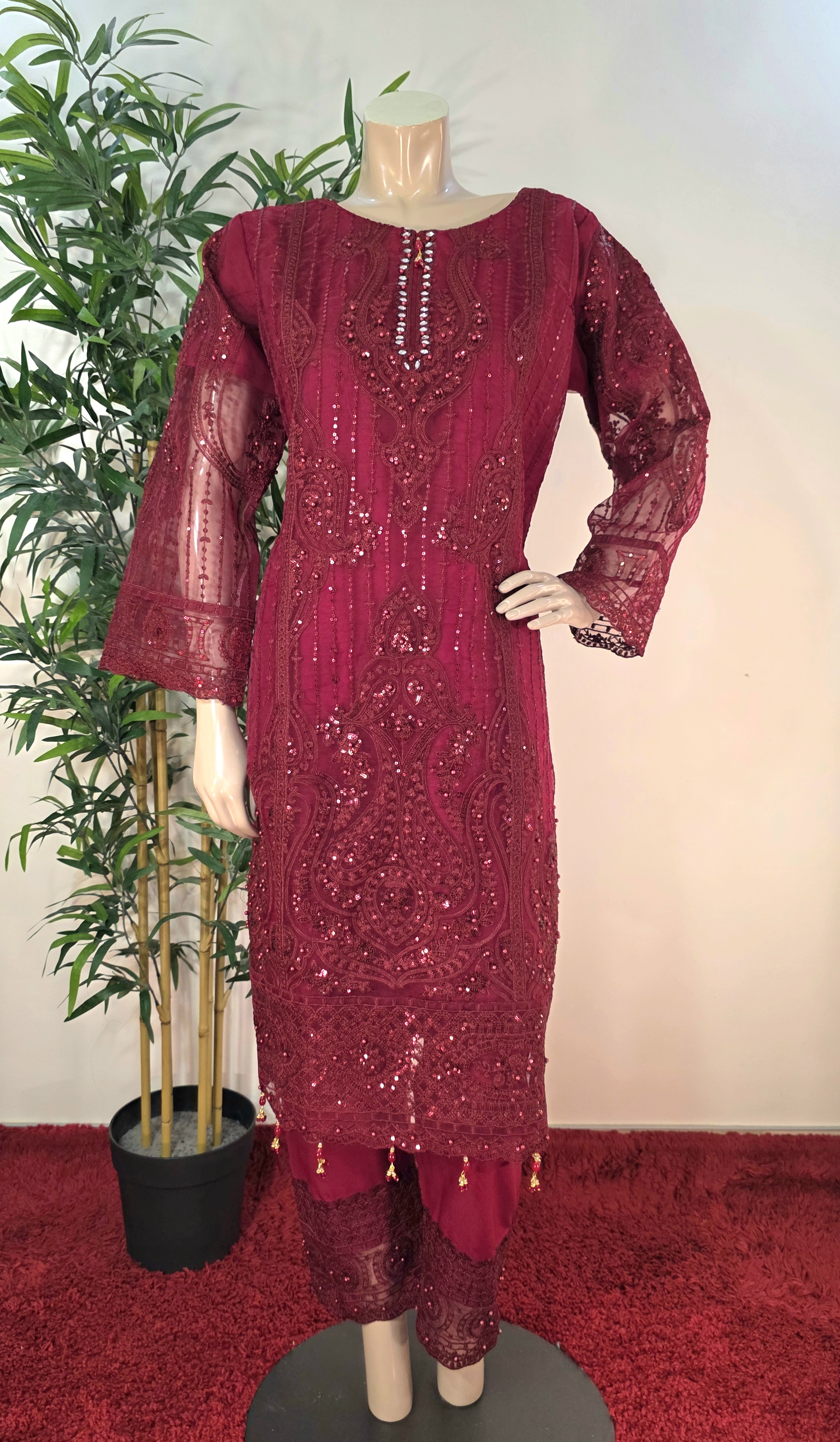 Maroon Majesty