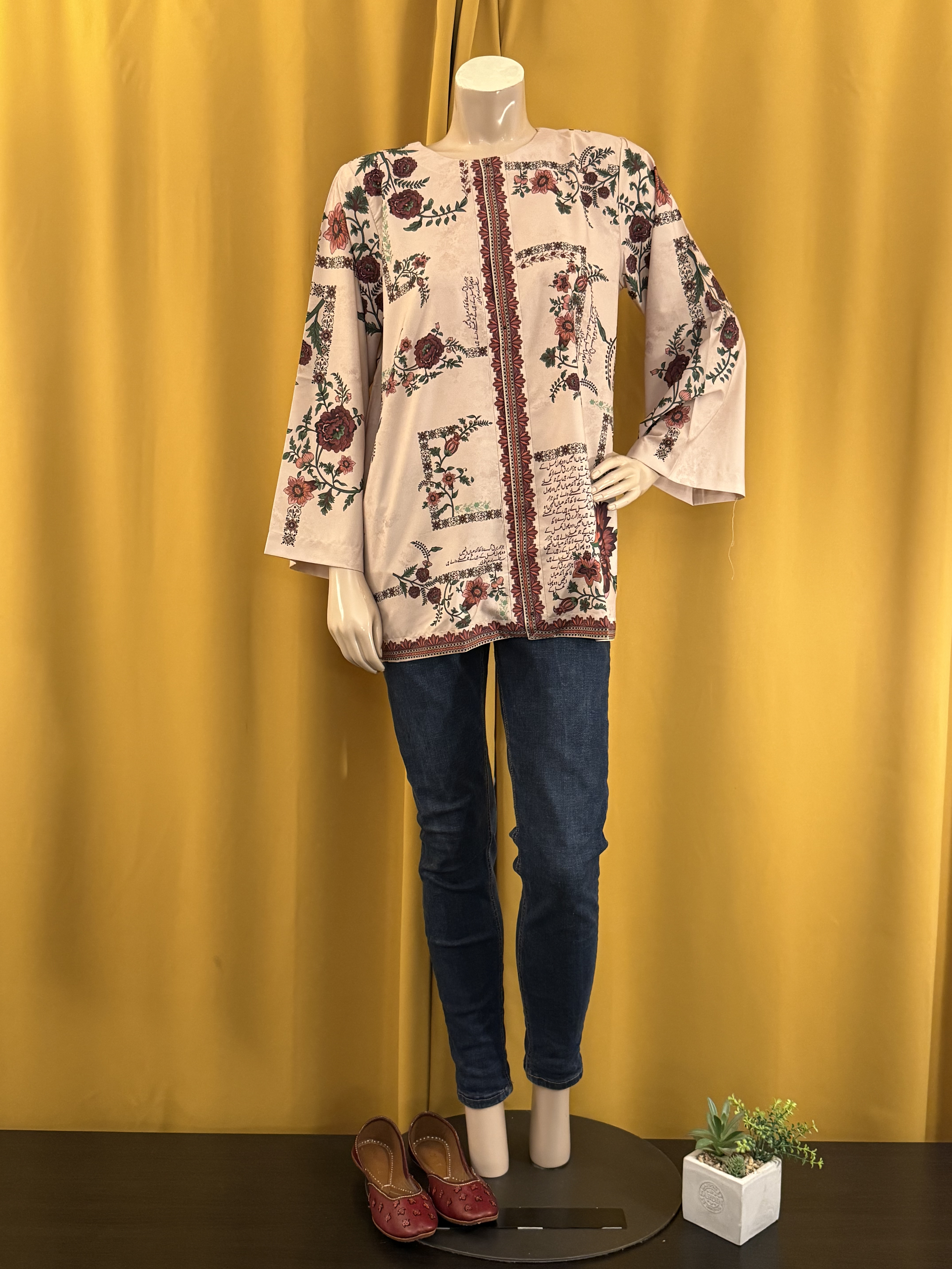 Floral Script Ensemble