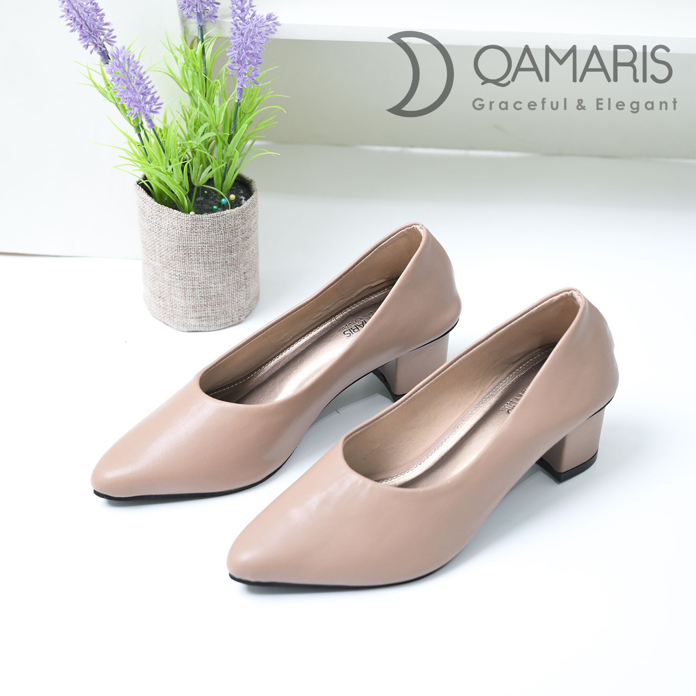 Sepatu Hak Tinggi Wanita