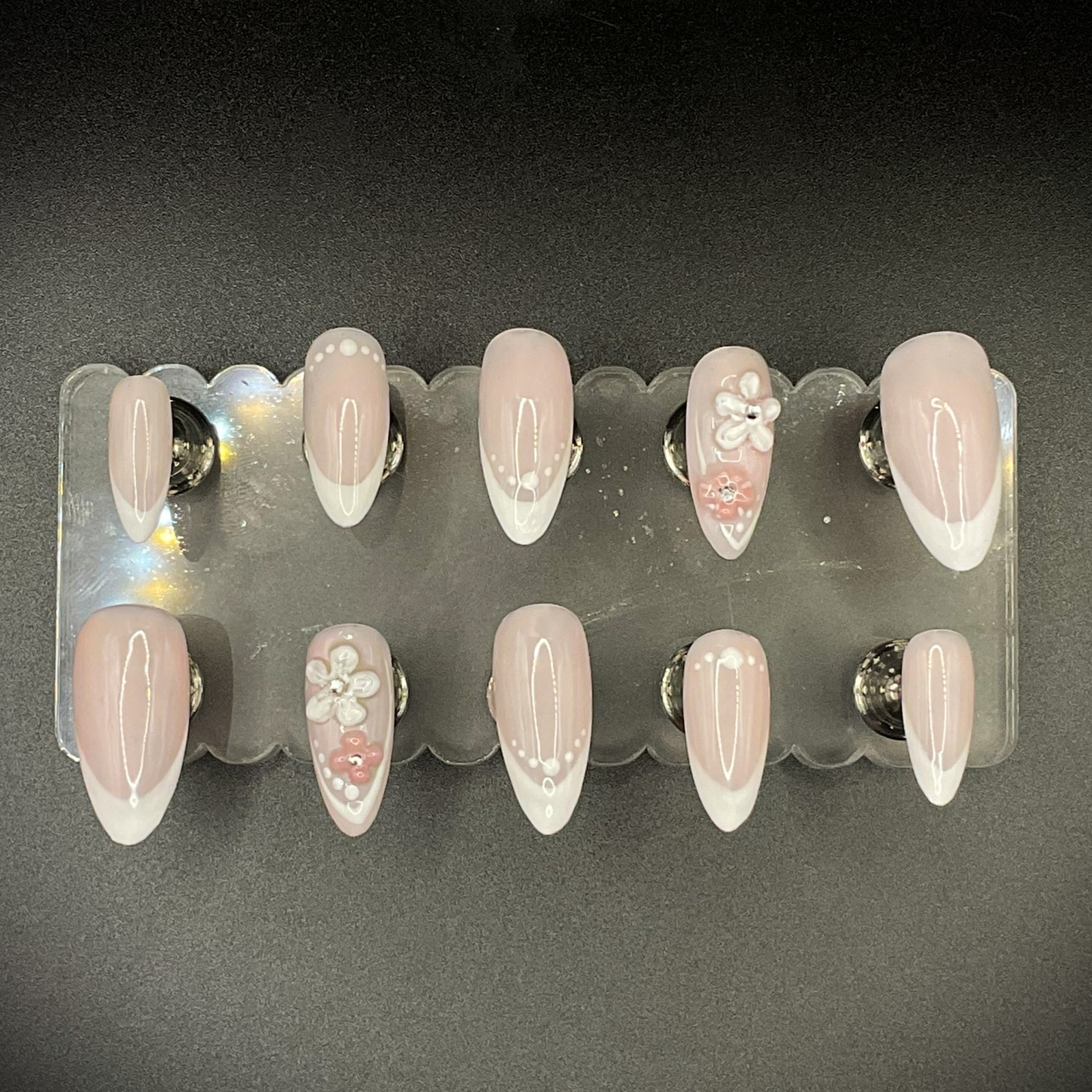 Pretty Pinks - Medium Almond