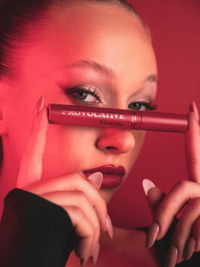 Pierre Rene PROVOCATIVE MASCARA