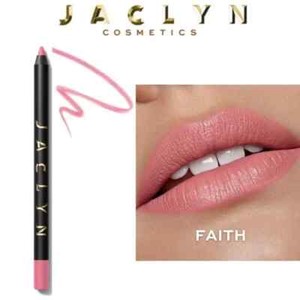 Jaclyn hill Lip Liner