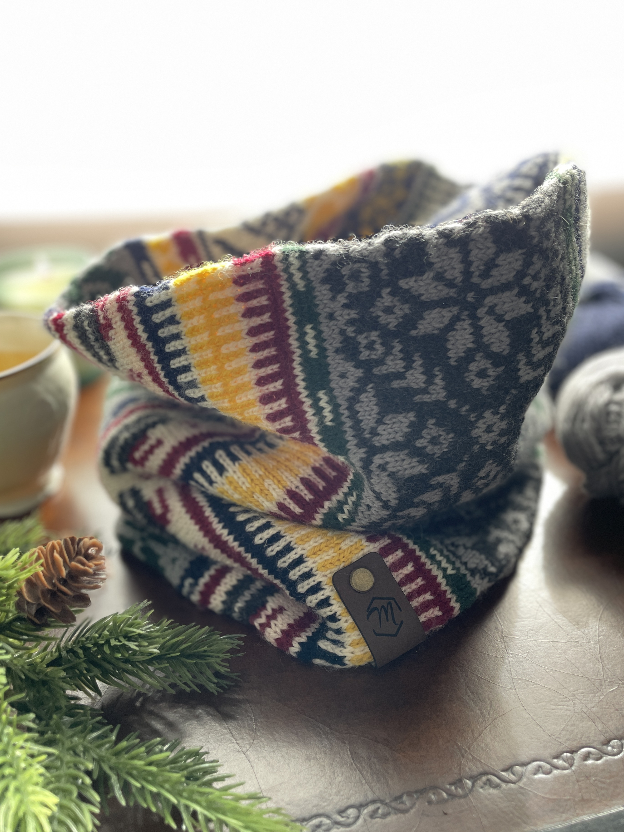 Thick Curling Cowl