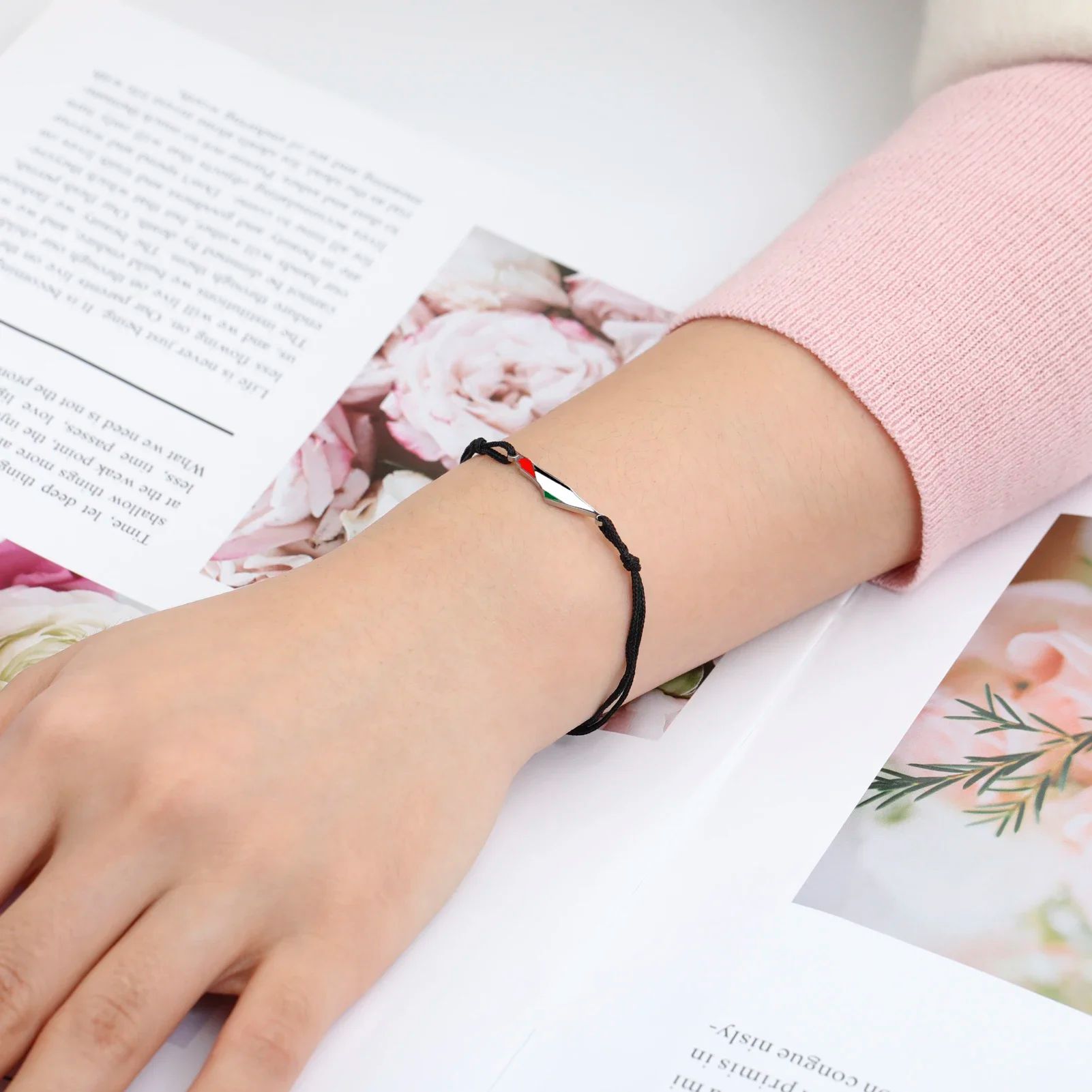 Elegant Thread Palestine Map | Bracelet