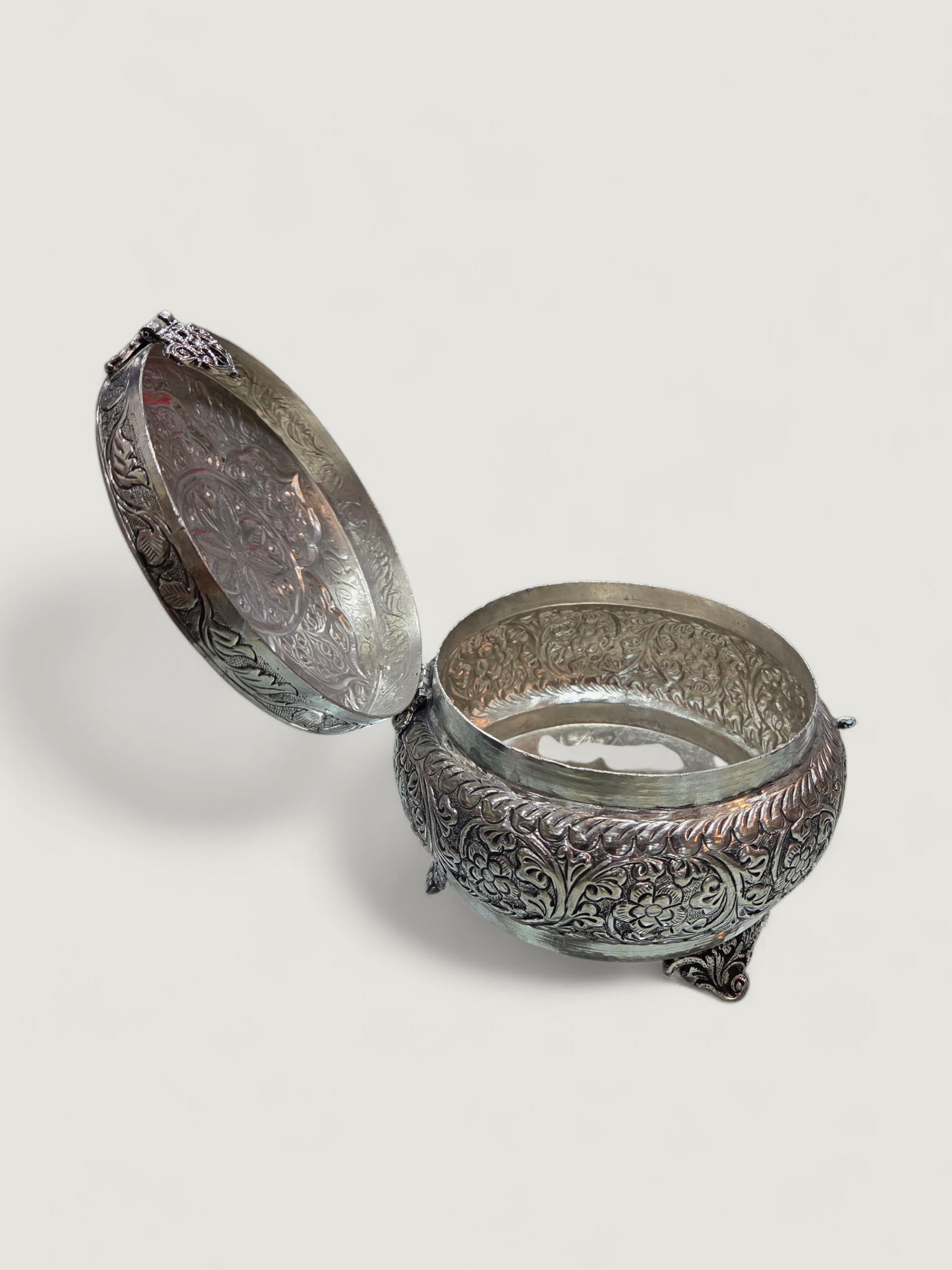 Banta Ji (Tiffin Box) (Brass)