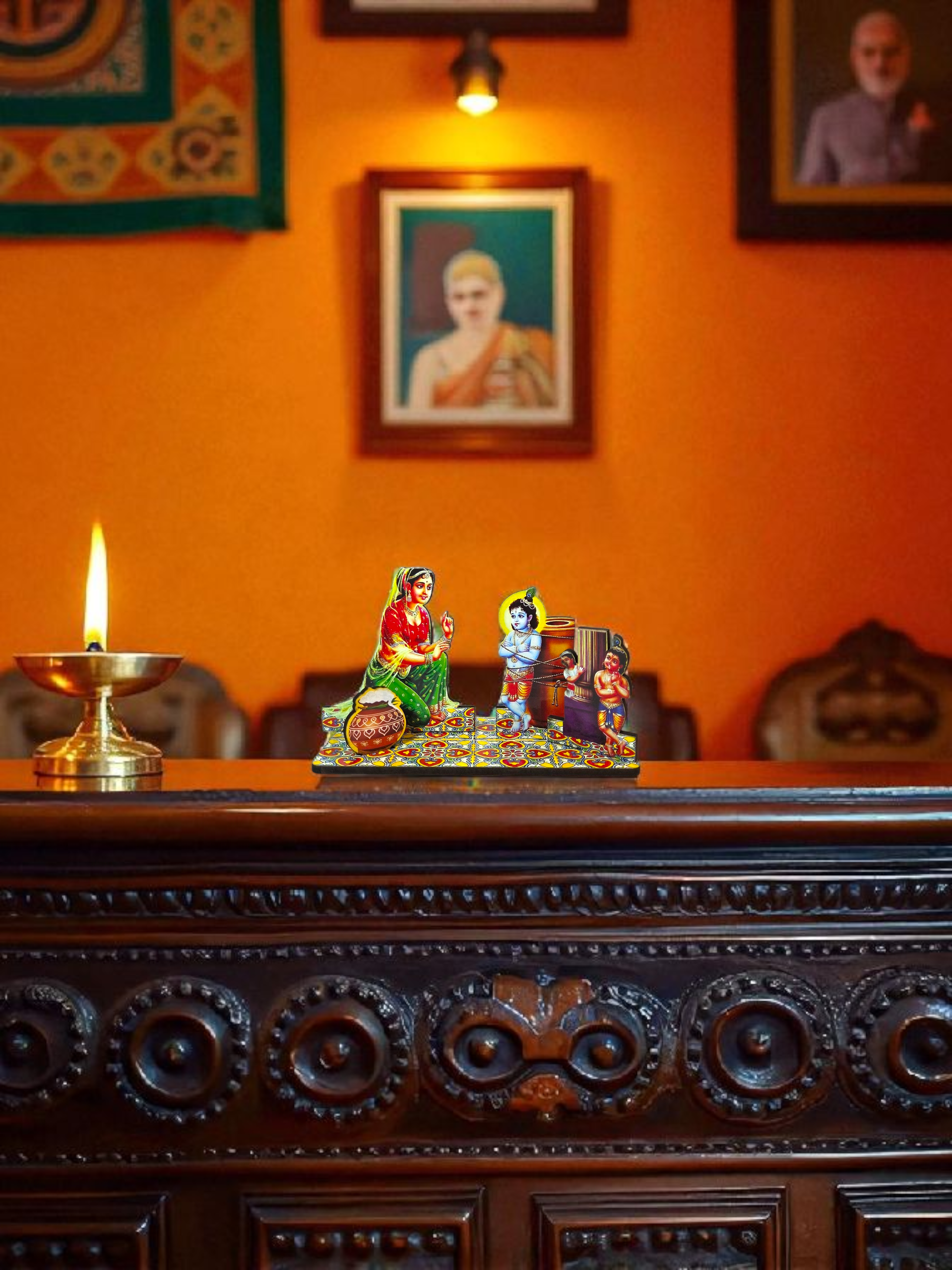 दमोदर लीला टेबलटॉप सेट (Damodar Leela Tabletop Decor Set – Yashoda Krishna Dhamodar Scene)  
