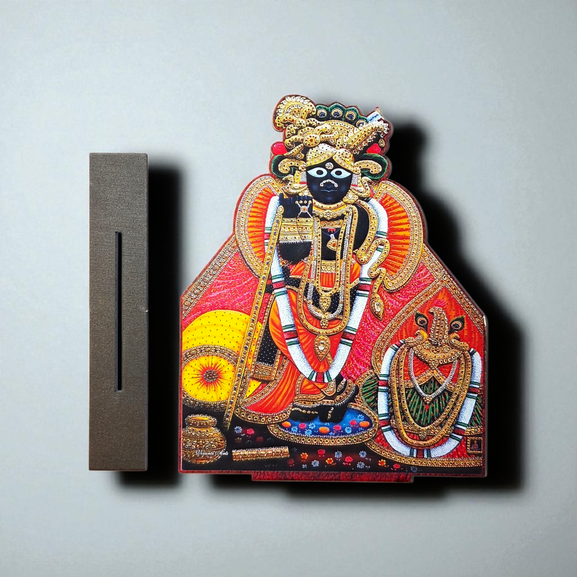 श्रीनाथ जी – पावन नाथद्वारा रूप (Shreenath Ji – Pavan Nathdwara Roop Tabletop Standee)
