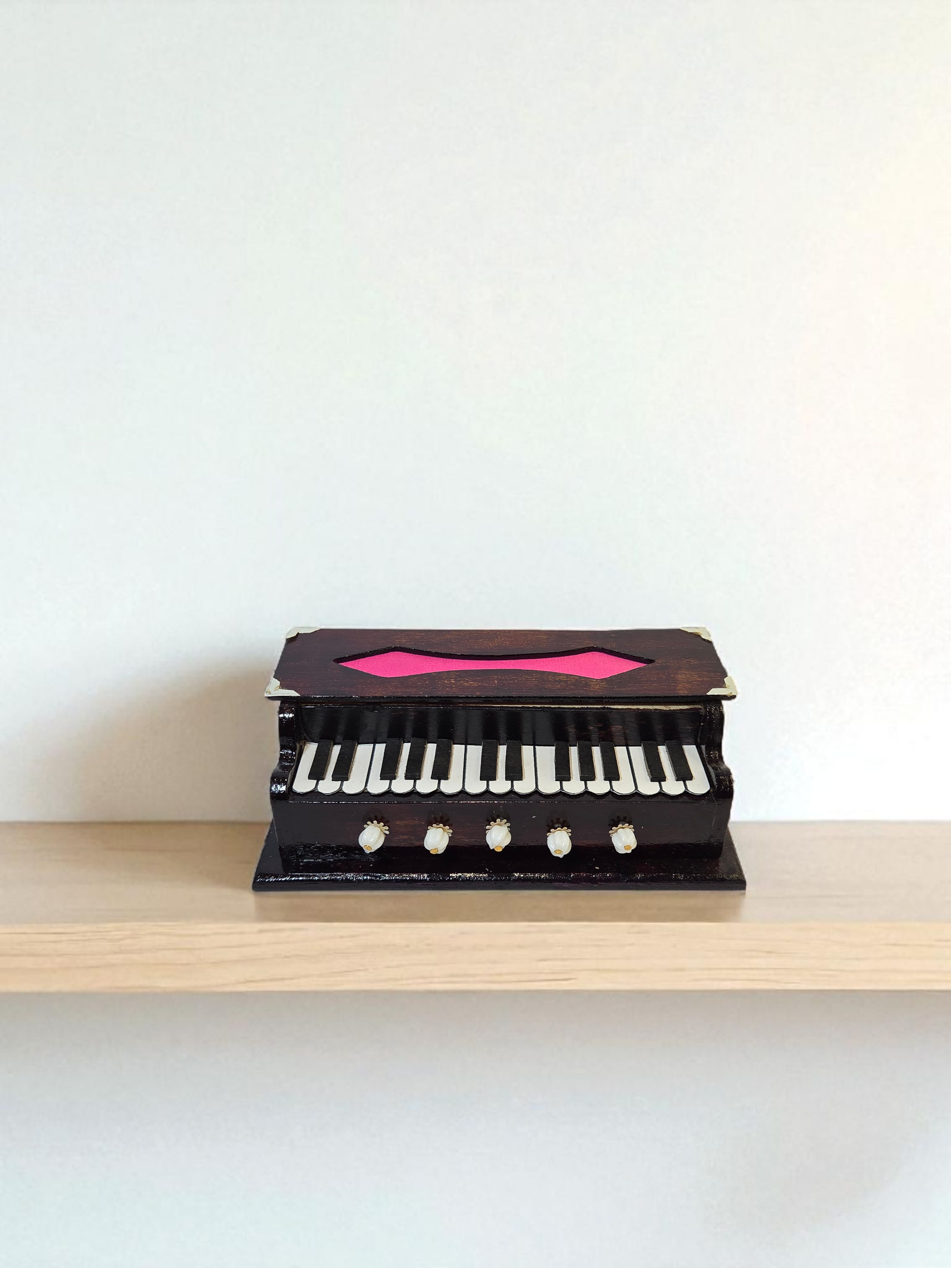Miniature Harmonium