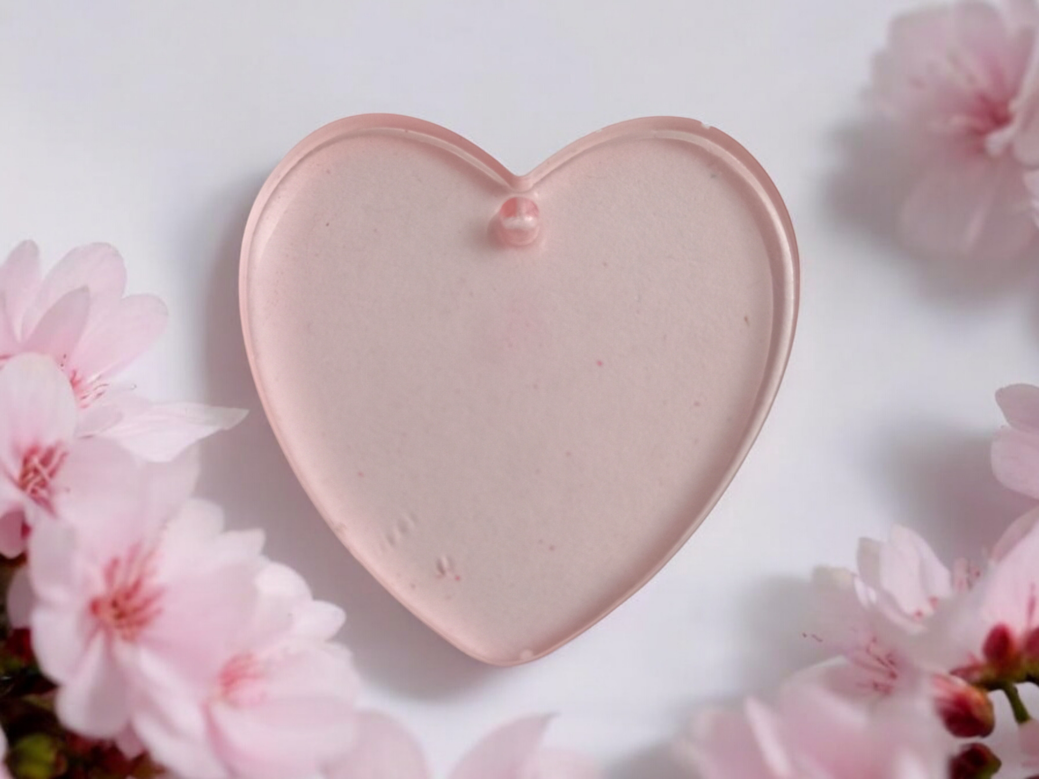 Llavero de Resina en Forma de Corazón