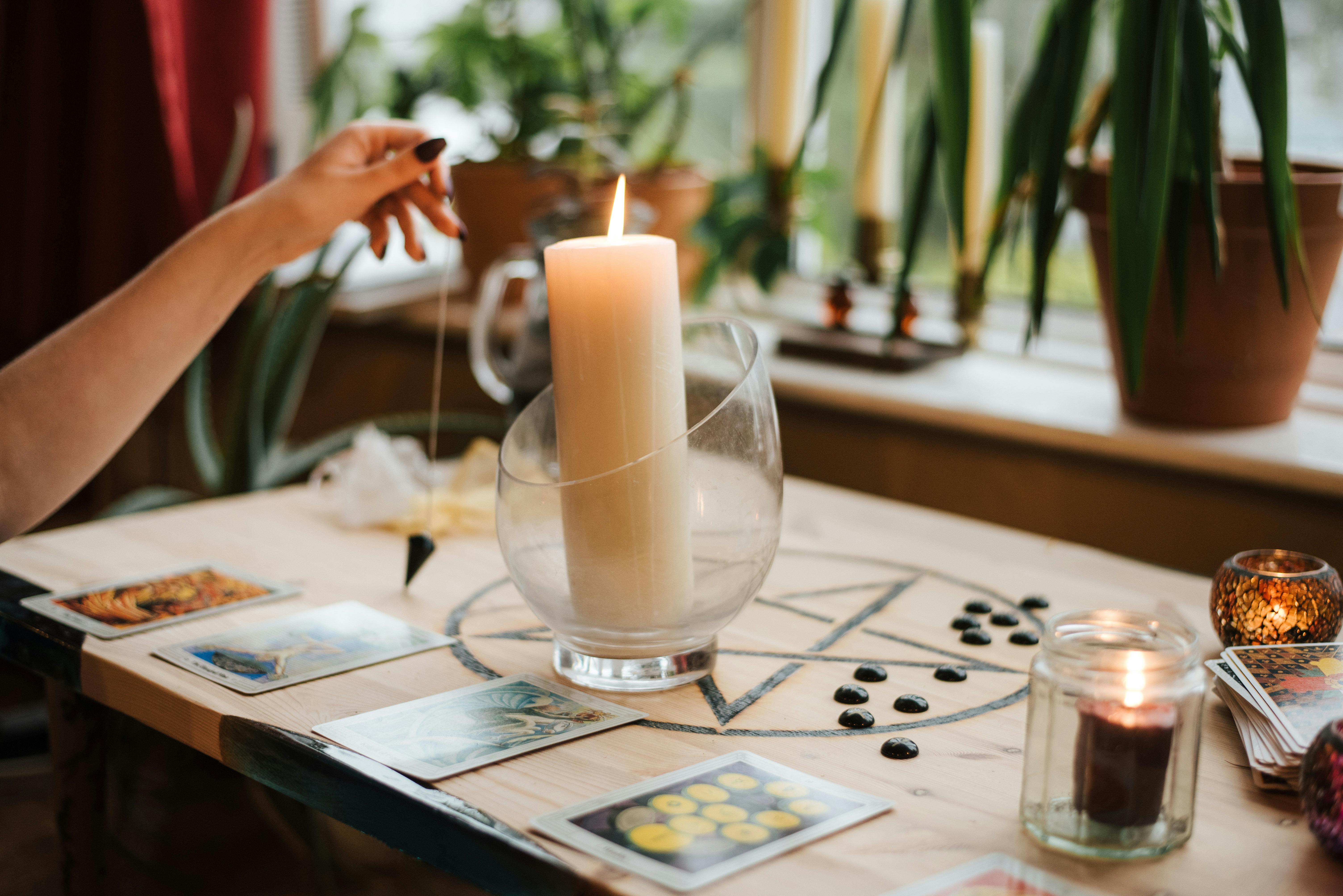 Limpieza Energética con Péndulo + Mini tirada de tarot gratuita