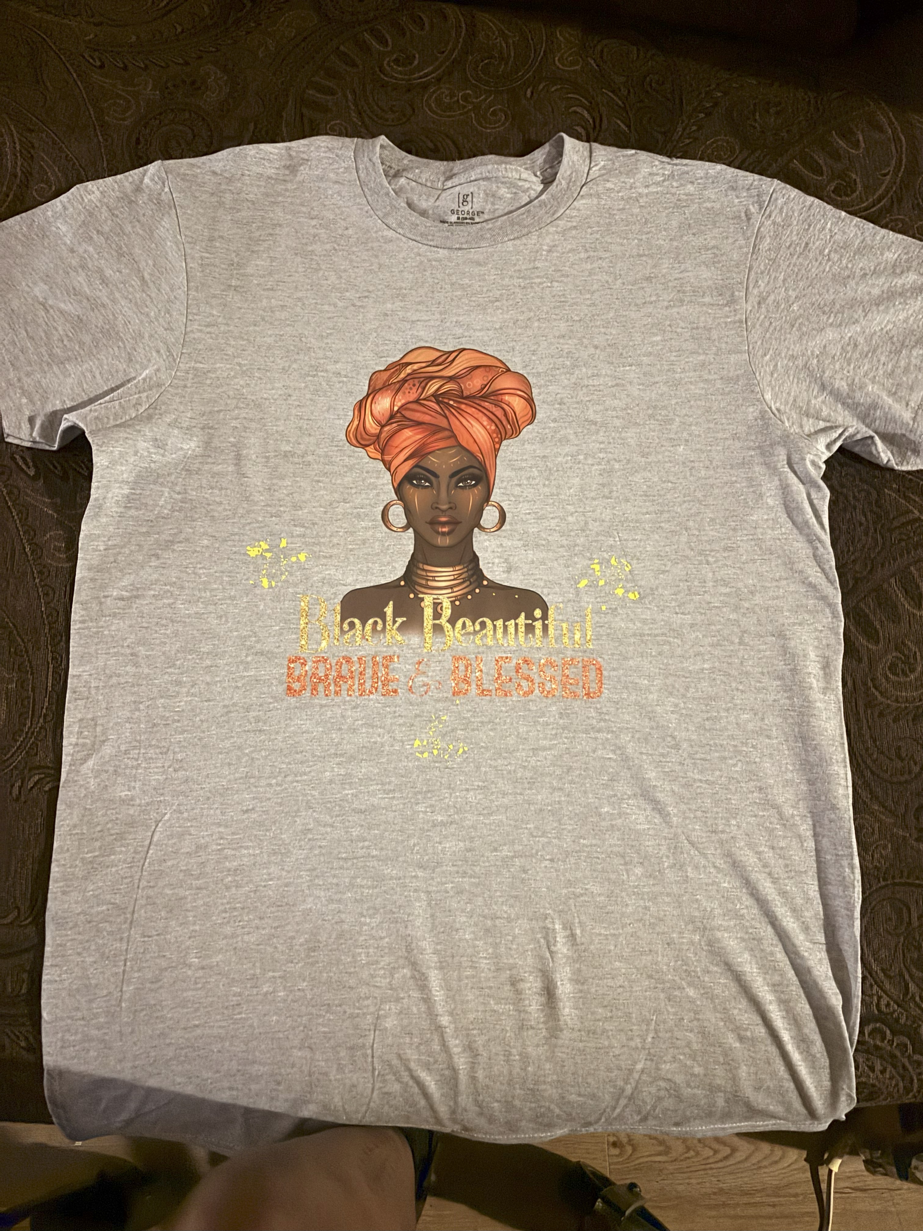 Look Beautiful Graphic T-shirt