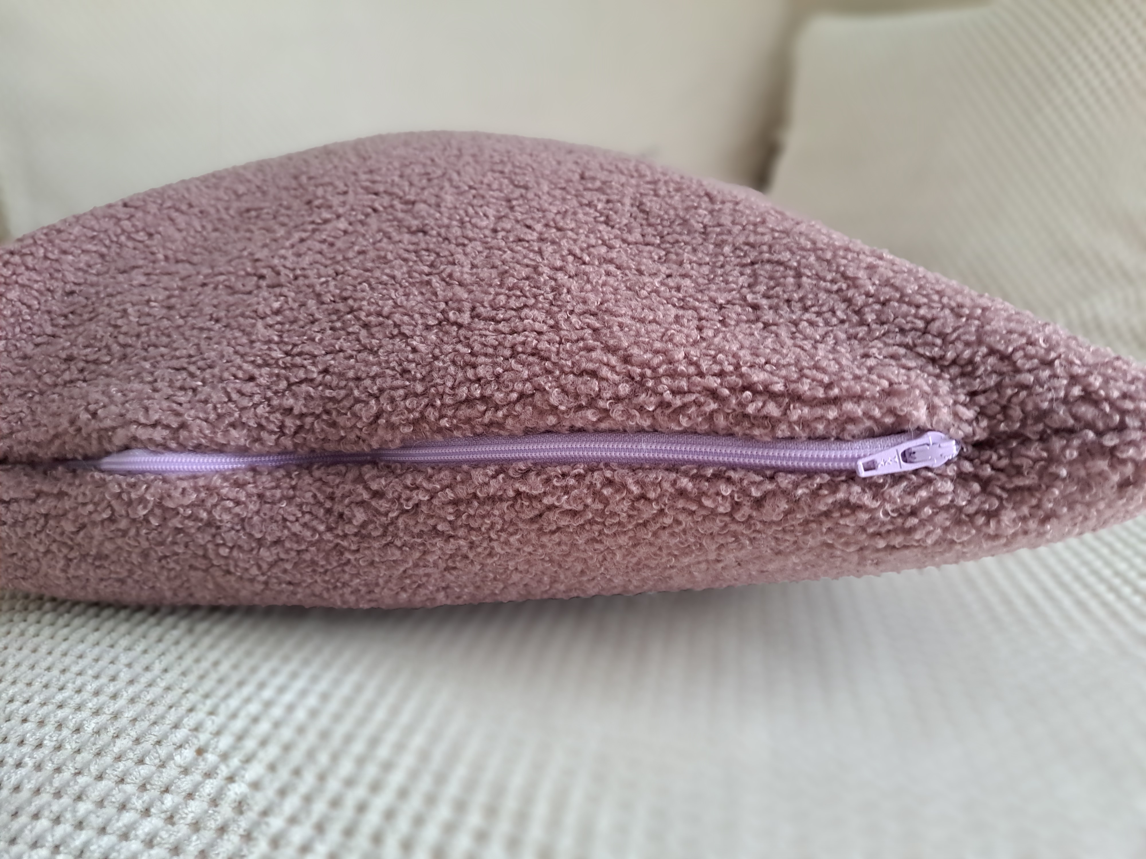 Housse de coussin bouclette