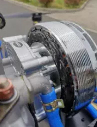 Heavy-duty Six-axis Oil-to-electric Multi-rotor UAV