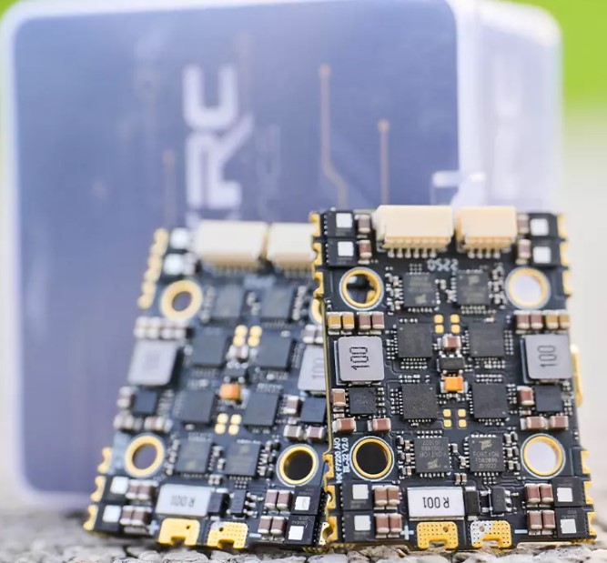 F722 32-bit 50A AIO Dual BEC 2-6S Flight Control Flying Machine Flight Control ESC Integrated FPV Drone