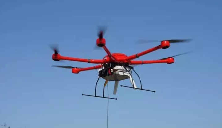 DF001 Tethered Emergency Multi-rotor UAV