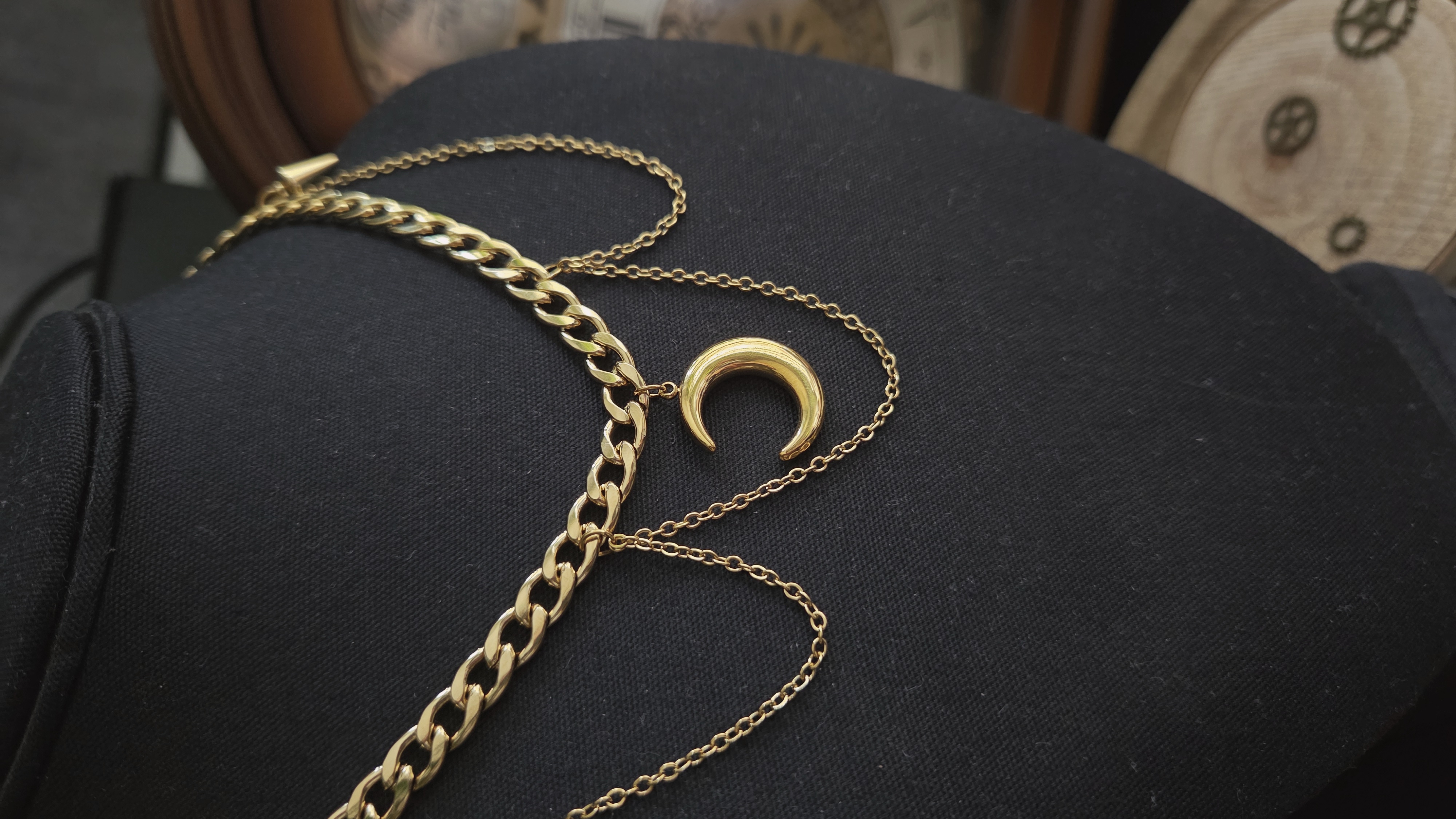 Kette Statement Mondsichel/Spikes