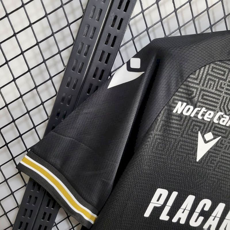 VITORIA DE GUIMARAES 24/25 AWAY