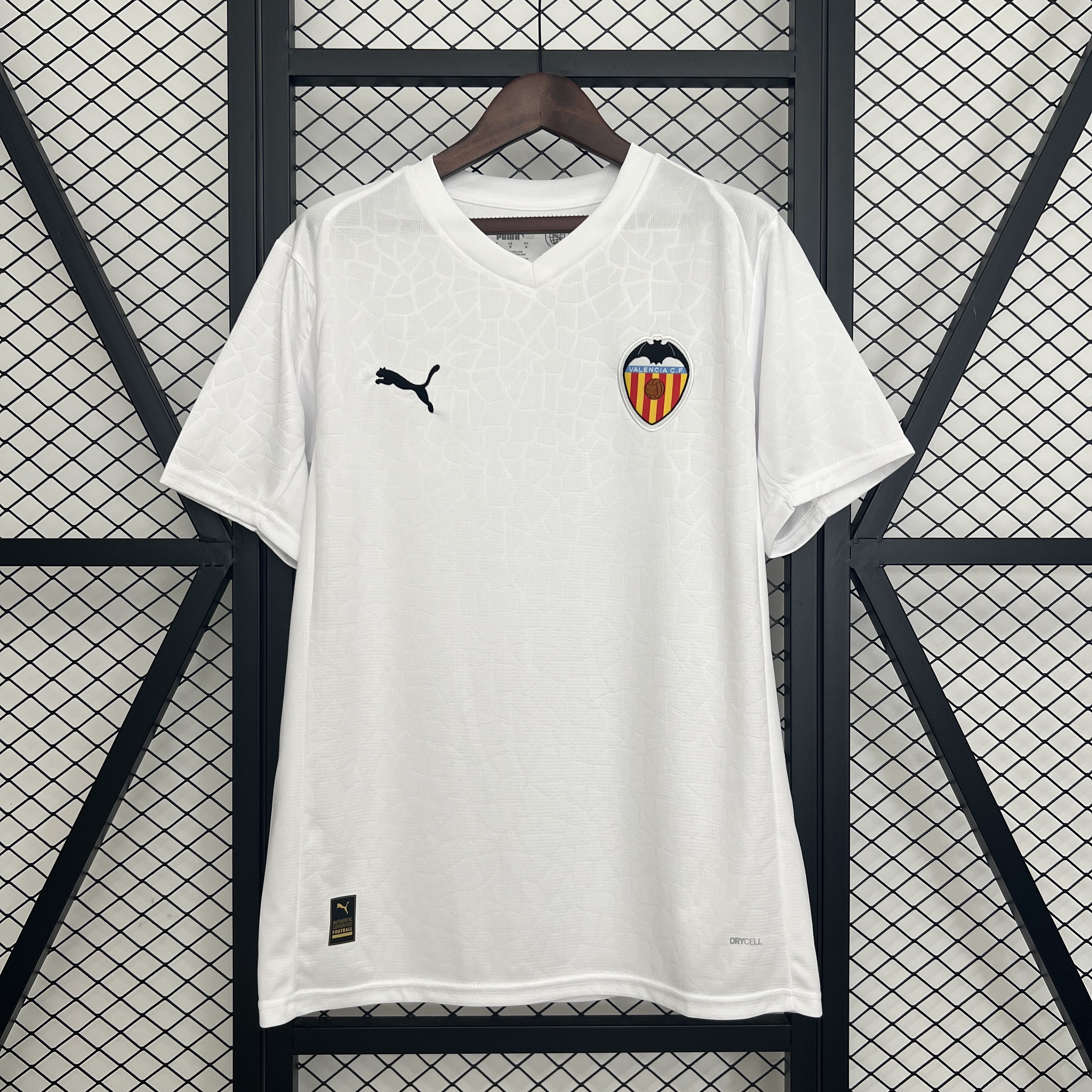 Valencia Home 2025/26