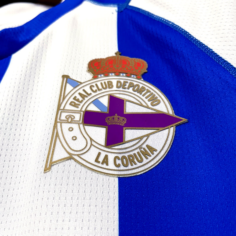 Deportivo La Coruña 21-22 home