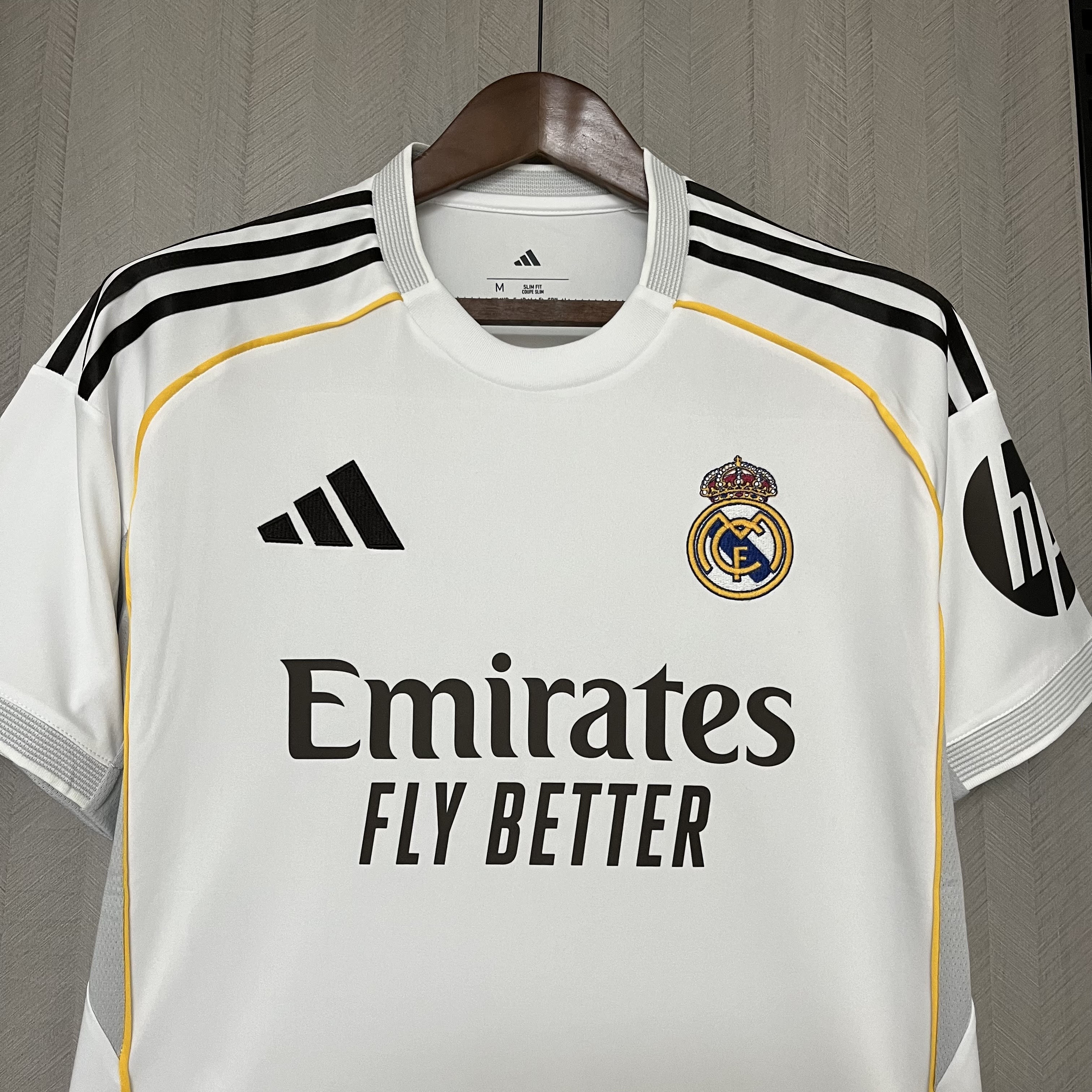 Real Madrid Home Player 2025/26 