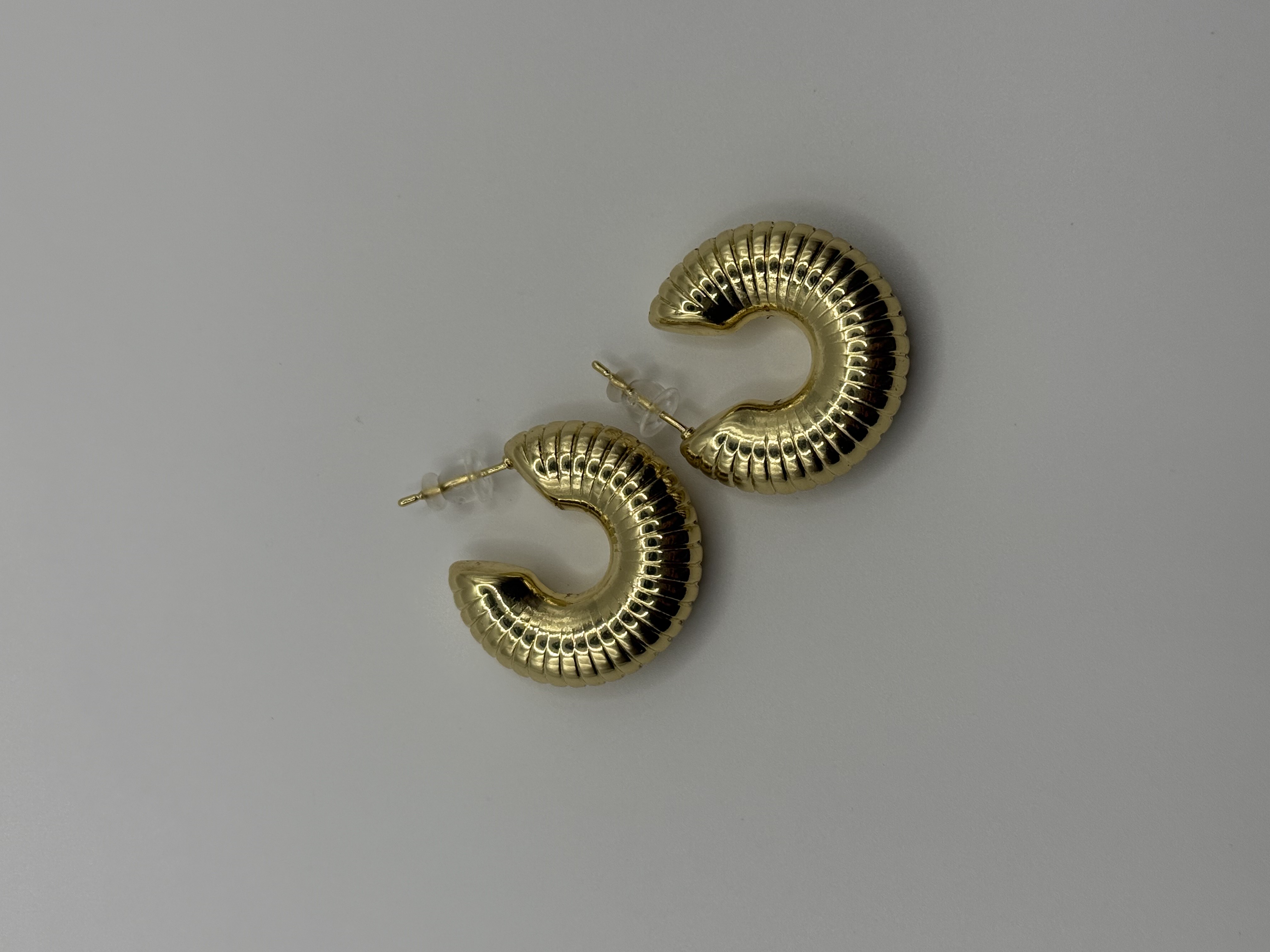 Camarón Earrings 