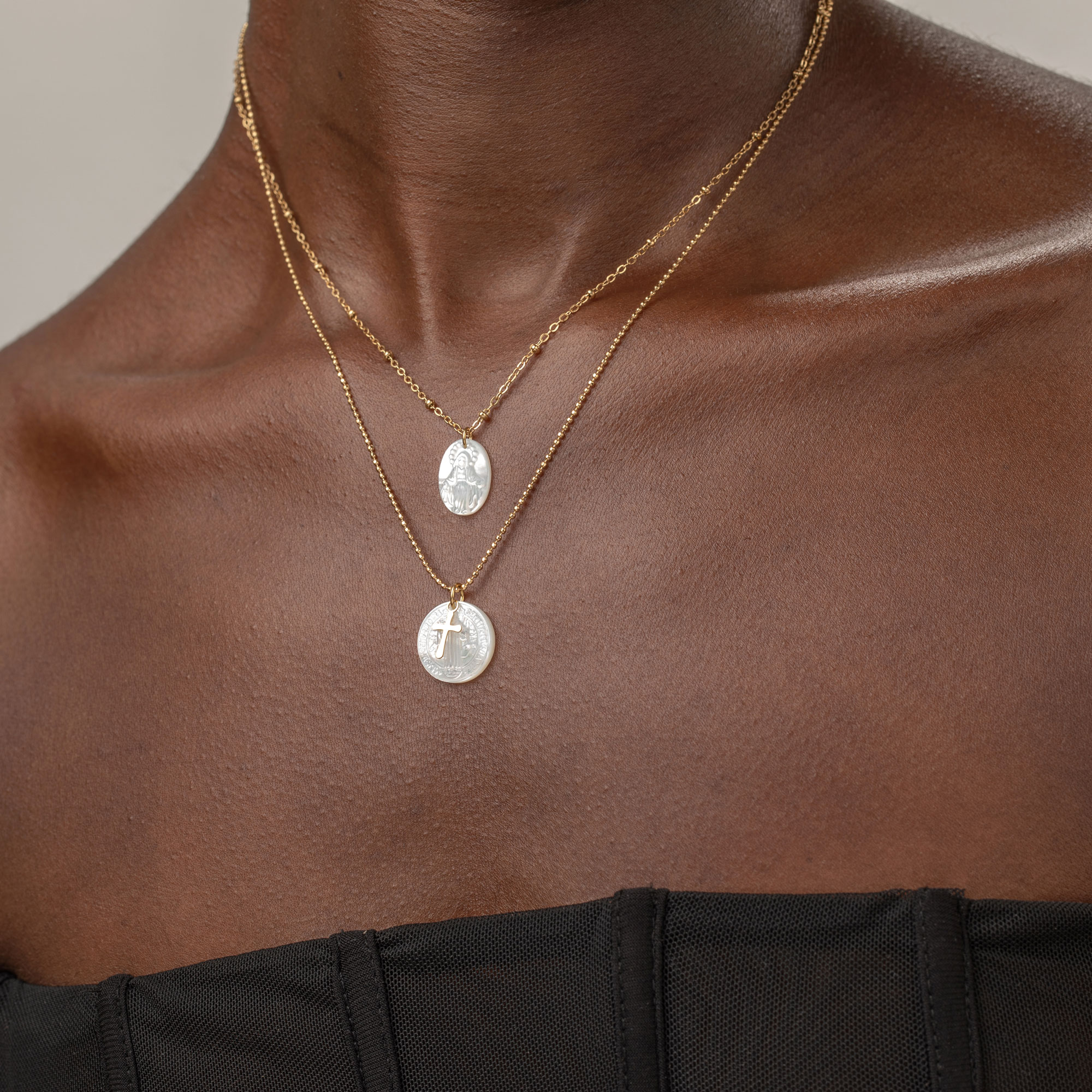 Collar Acero Mineral Nacar - Medalla Virgen María - 45+5 cm