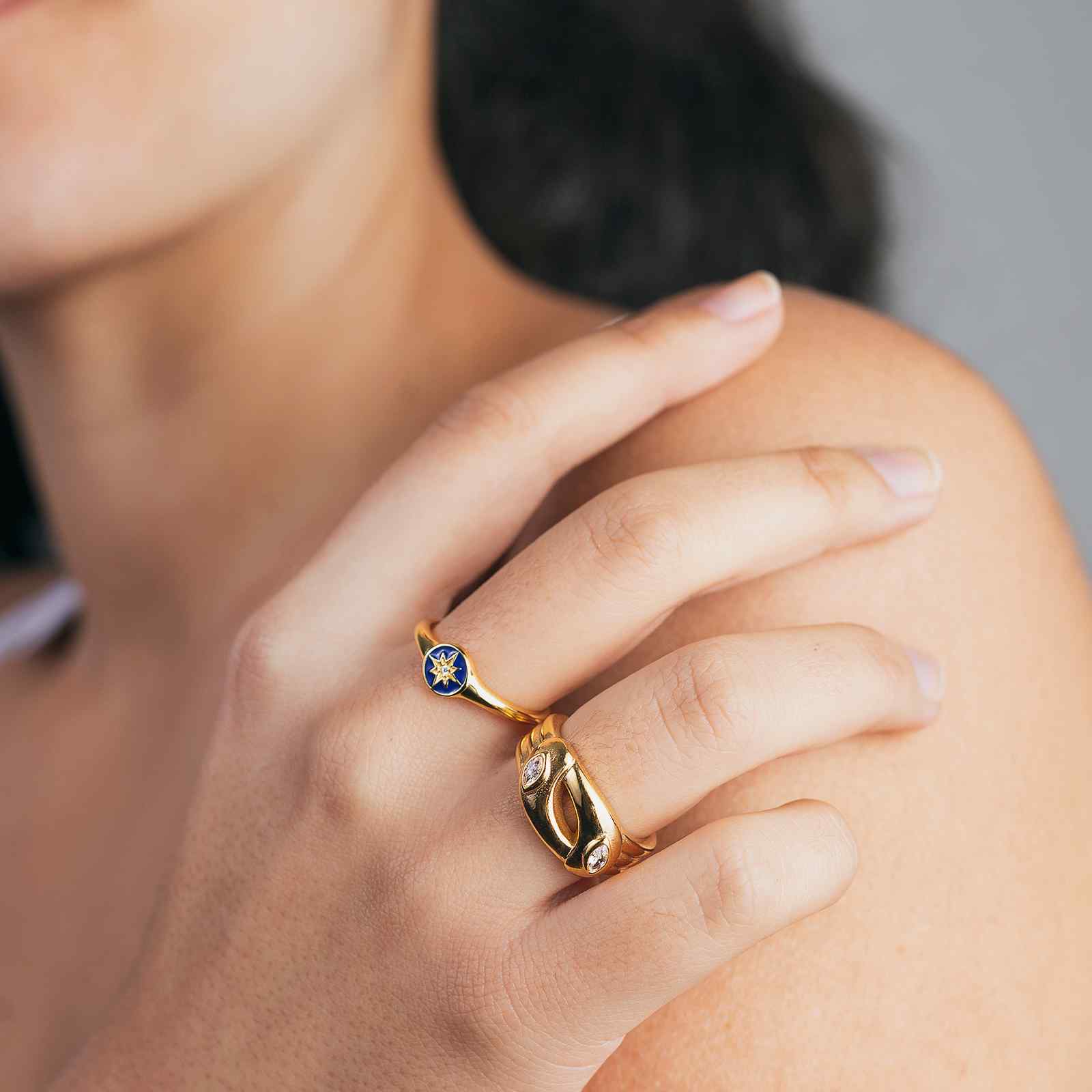 Anillo Circonita Enamel Blanco T14 Bañado Oro