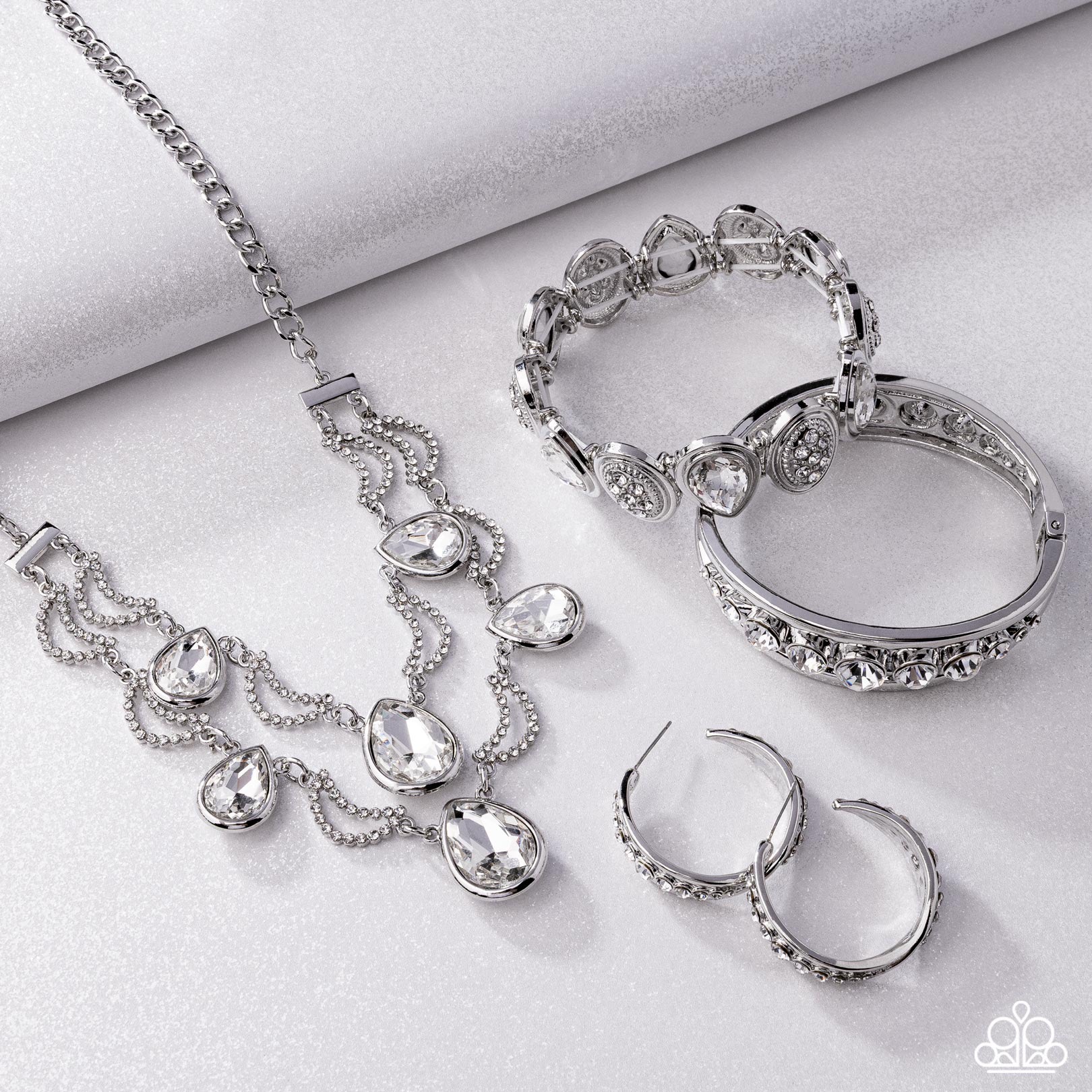 Elegant Silver Jewelry Set