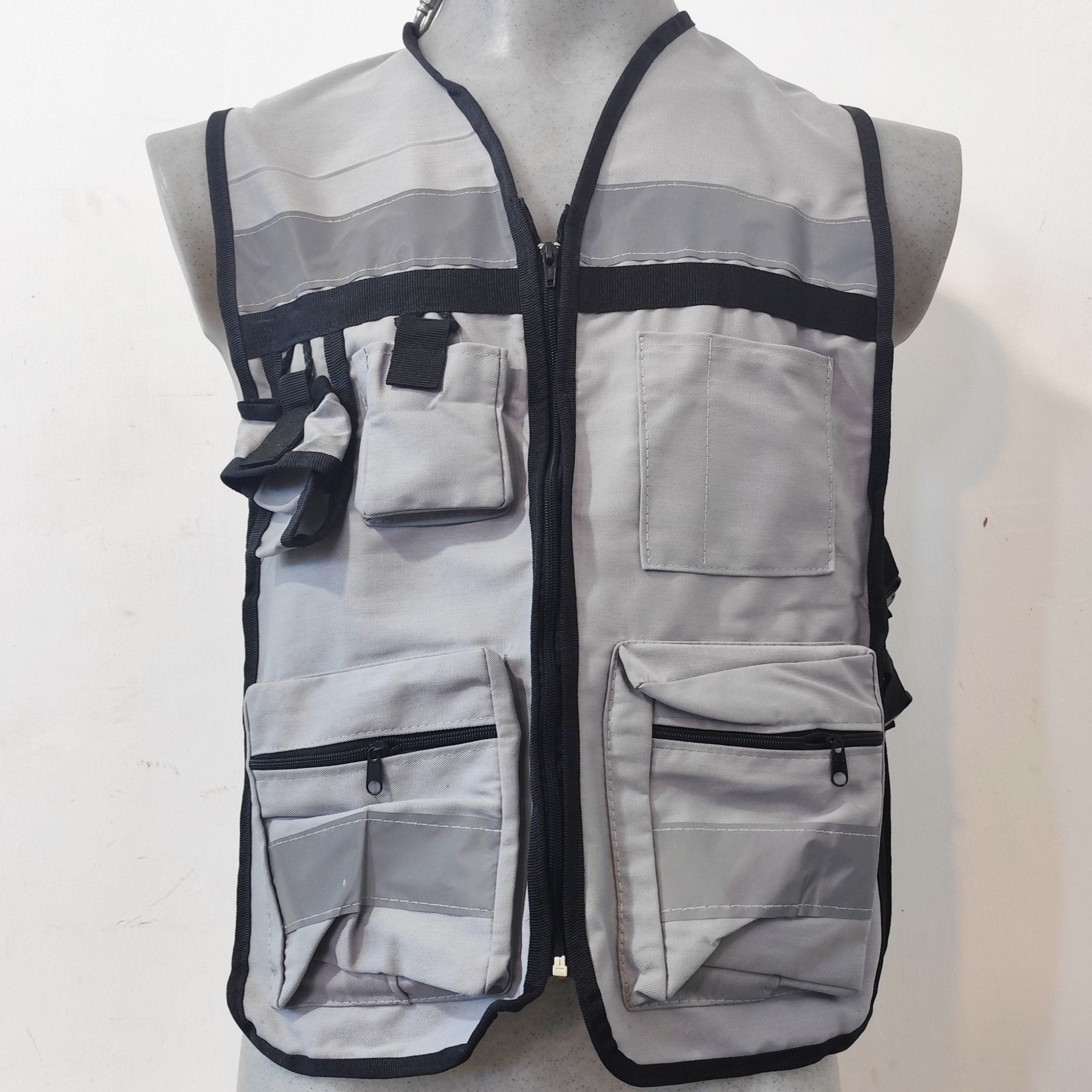 Chaleco Brigadista Unitalla Color Gris Perla