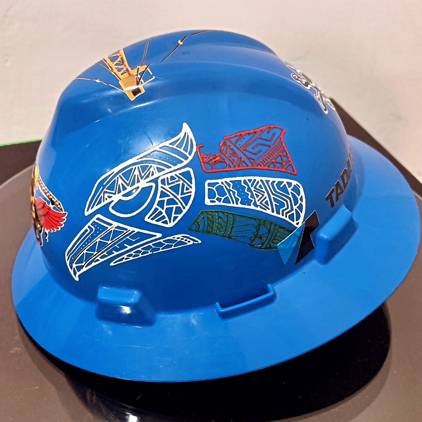 CASCO MSA PERSONALIZADO PLUMA GRUA AZUL