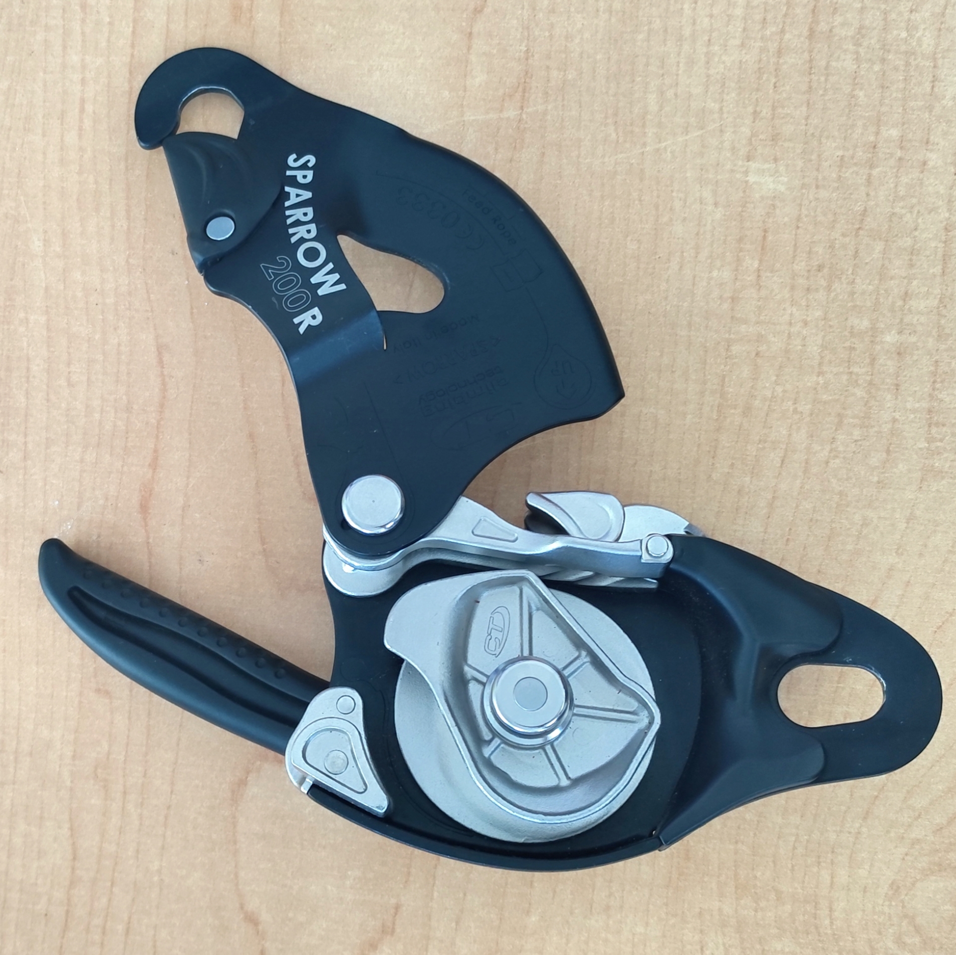 SPARROW 200R – Dispositivo de Descenso Profesional para Trabajos en Altura