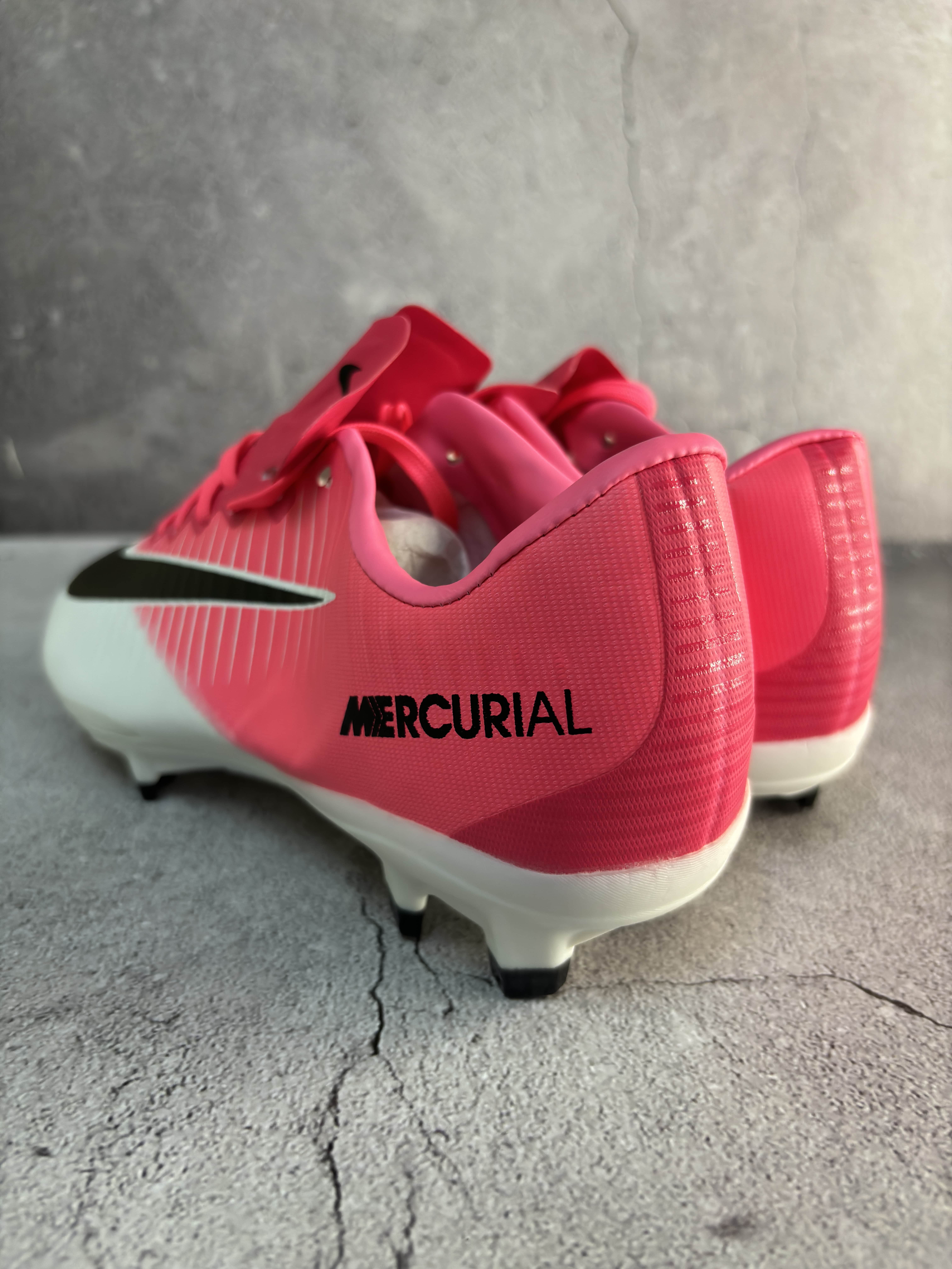 Mercurial Vapor 11 Racer Pink