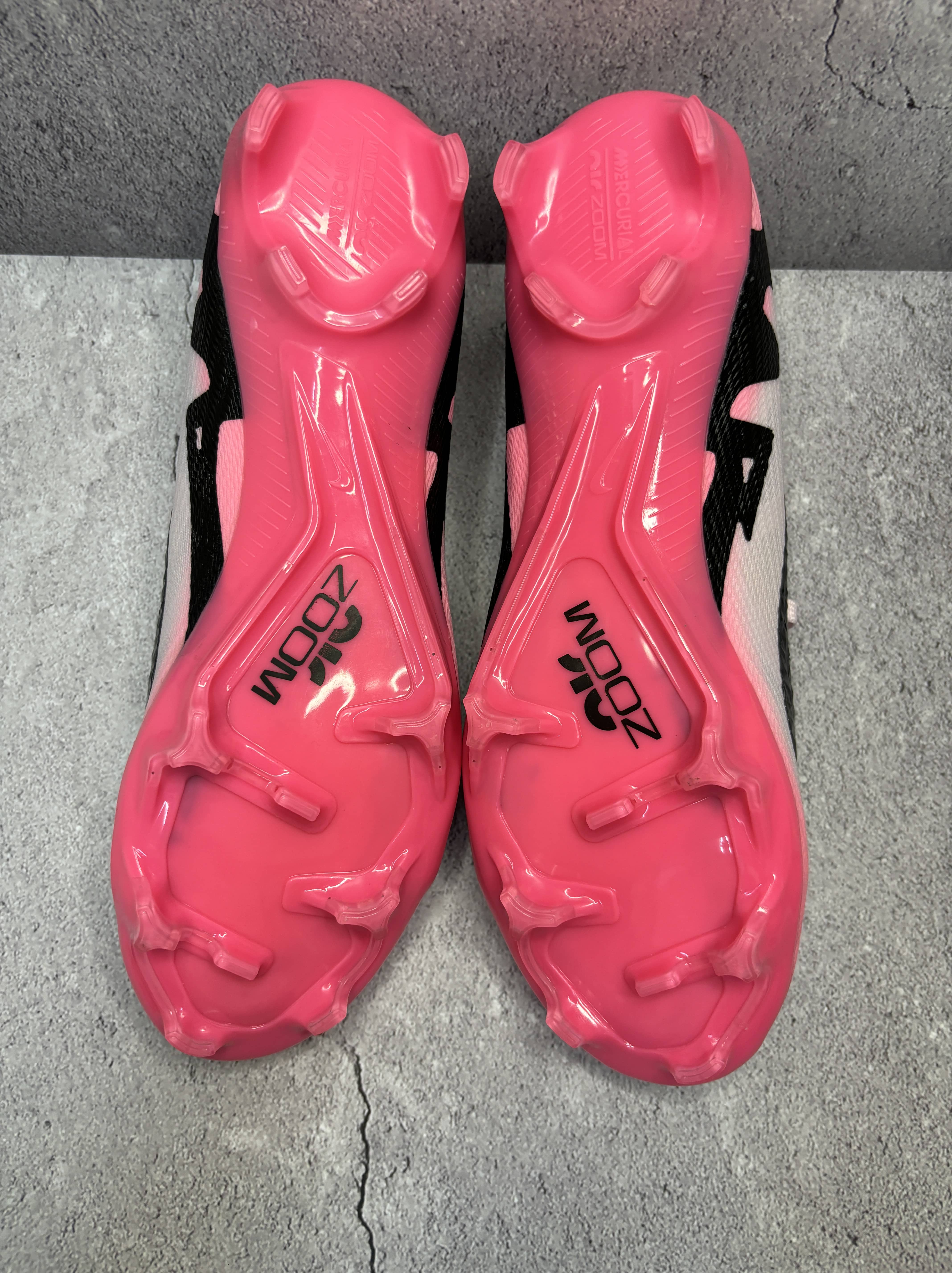Mercurial Vapor 15 Mad Brilliance Pack