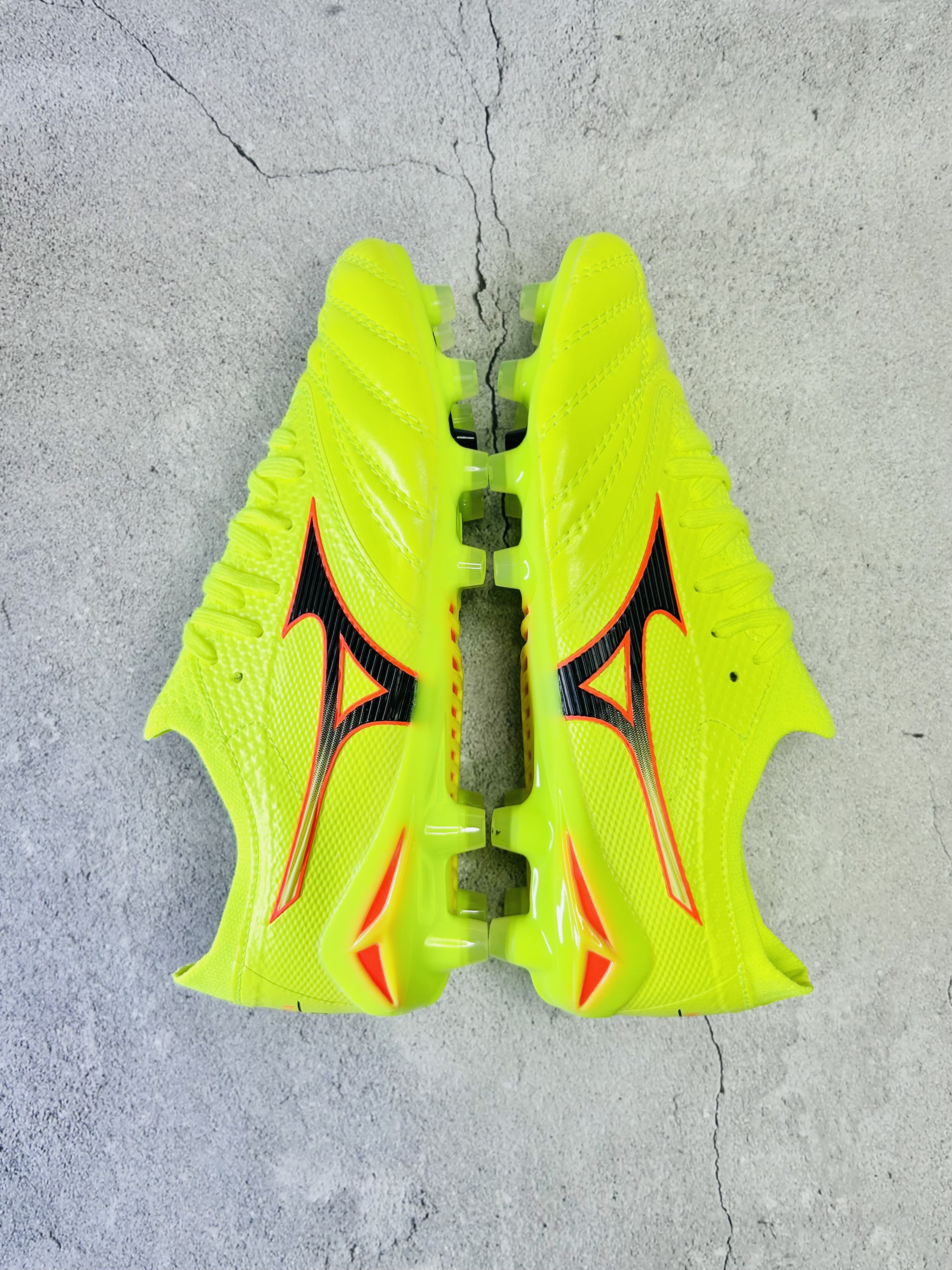 Mizuno Max Voltage Pack