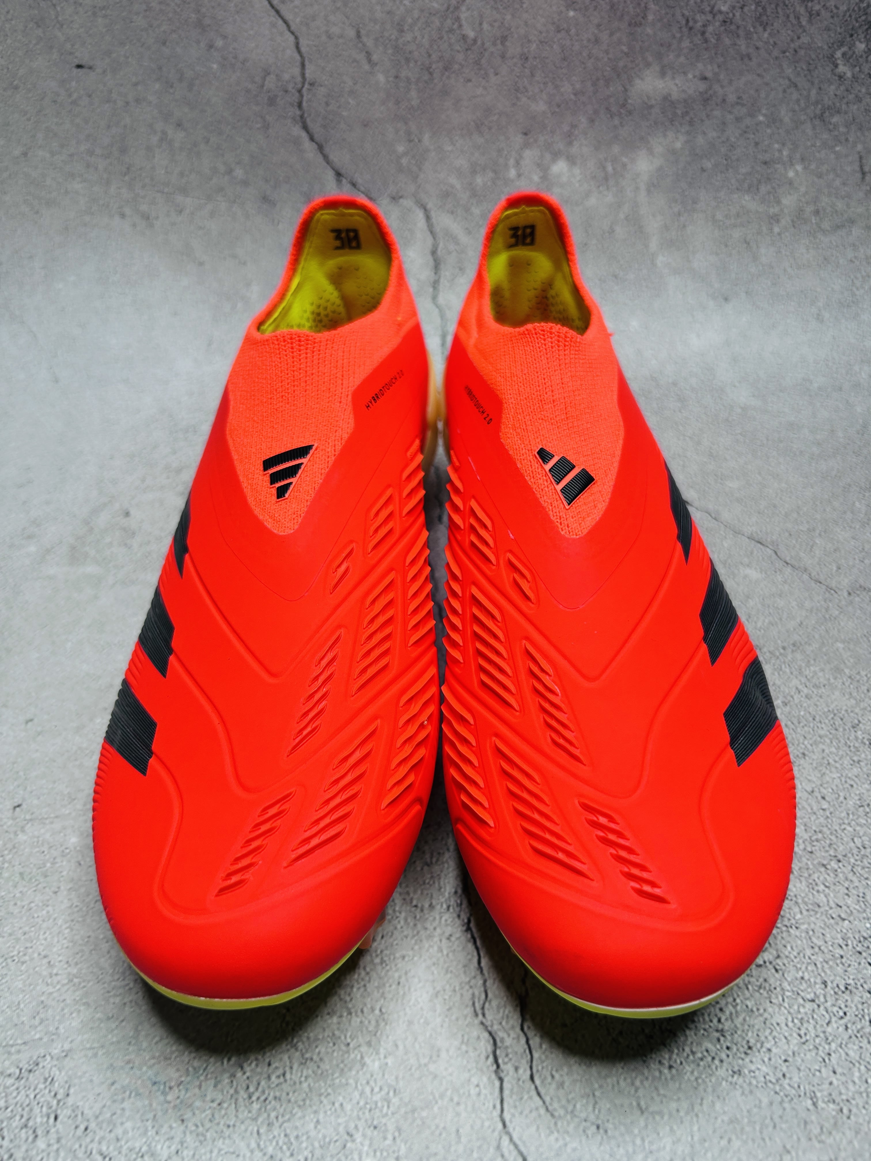 Predator 30 Solar Laceless