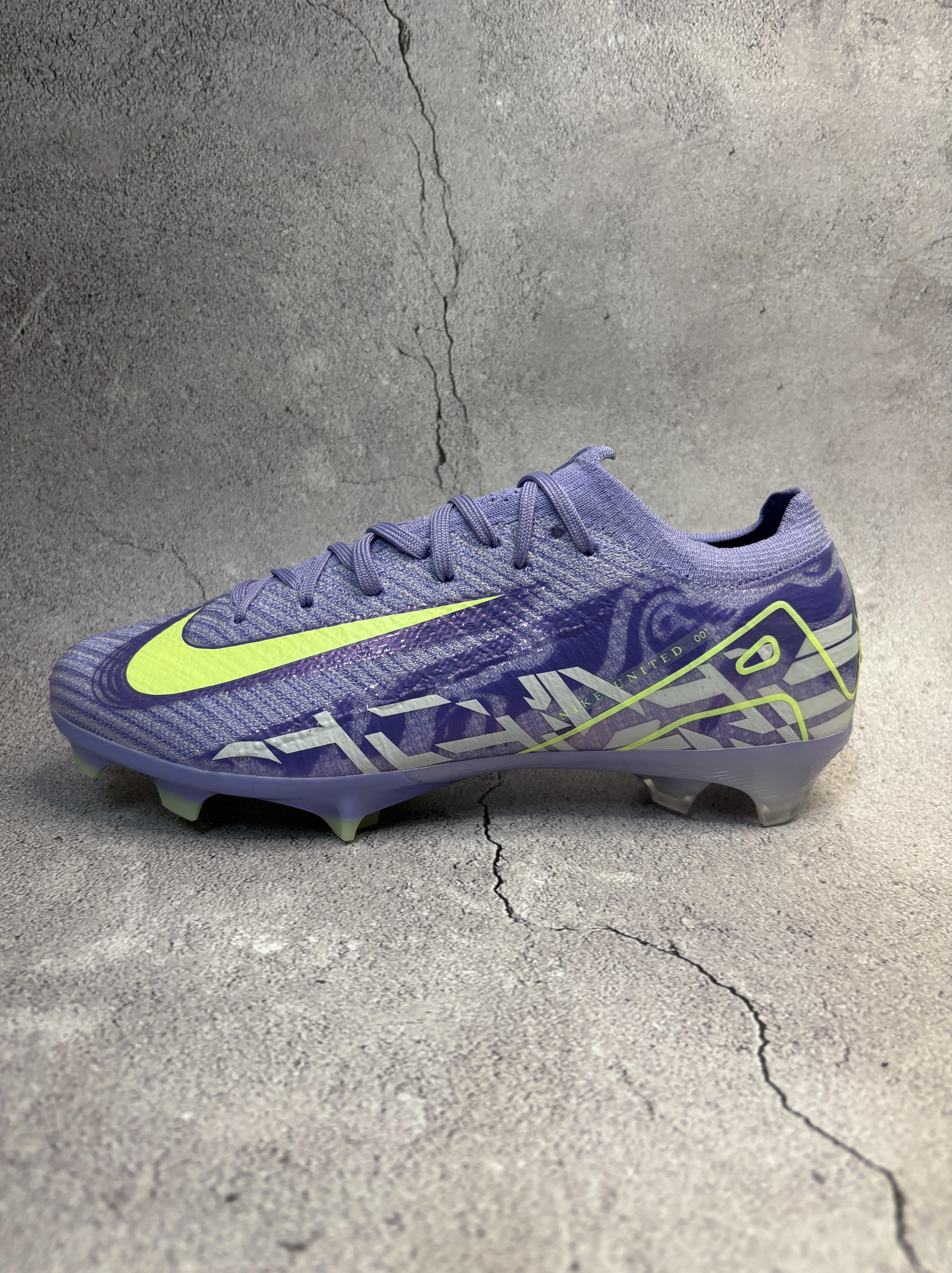 Mercurial vapor 16 United Pack