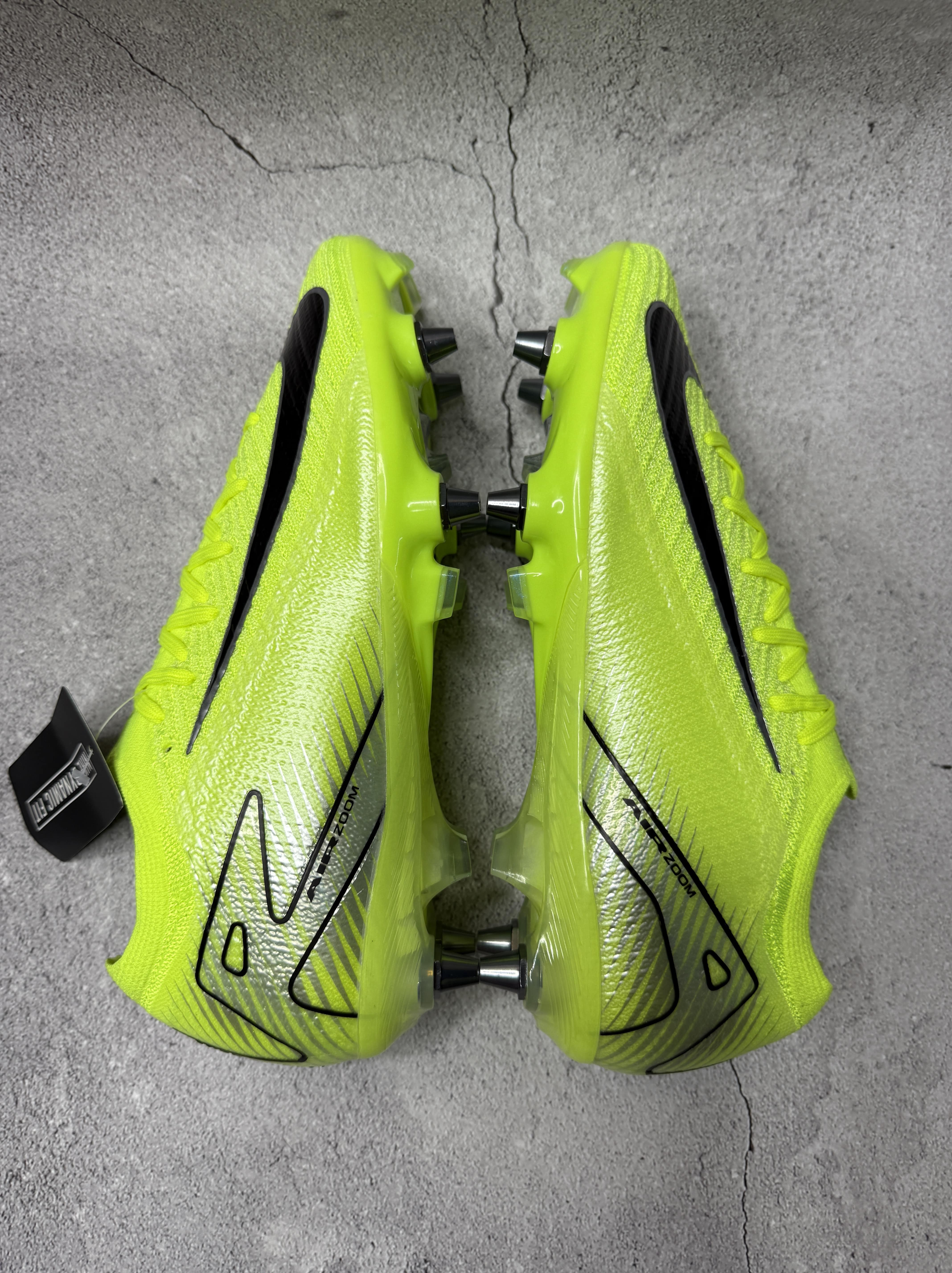 Mercurial Vapor 16 Mad Voltage Pack SG