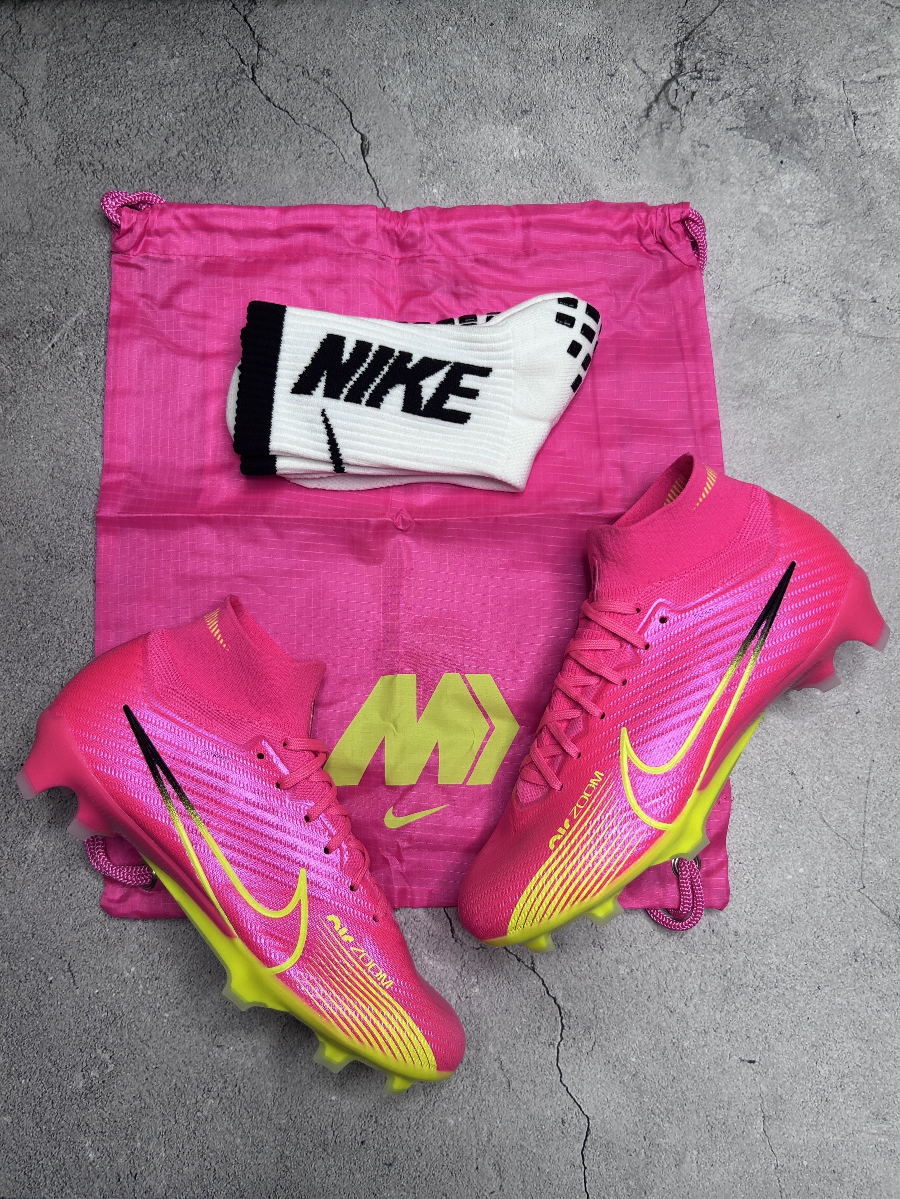 Superfly 9 Luminous Pack X Accessories combo