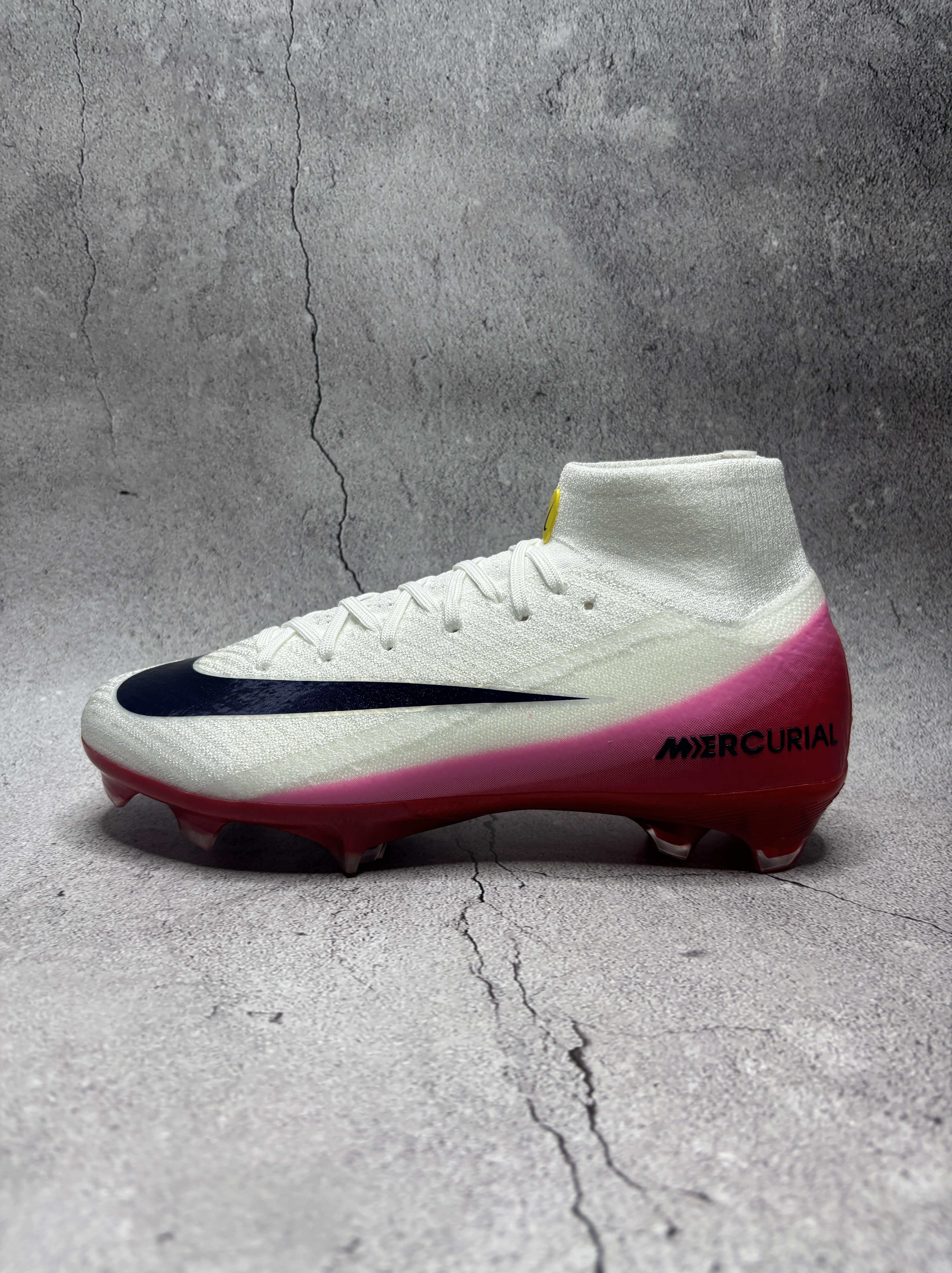 Mercurial Superfly 10 Fear Nothing Pack