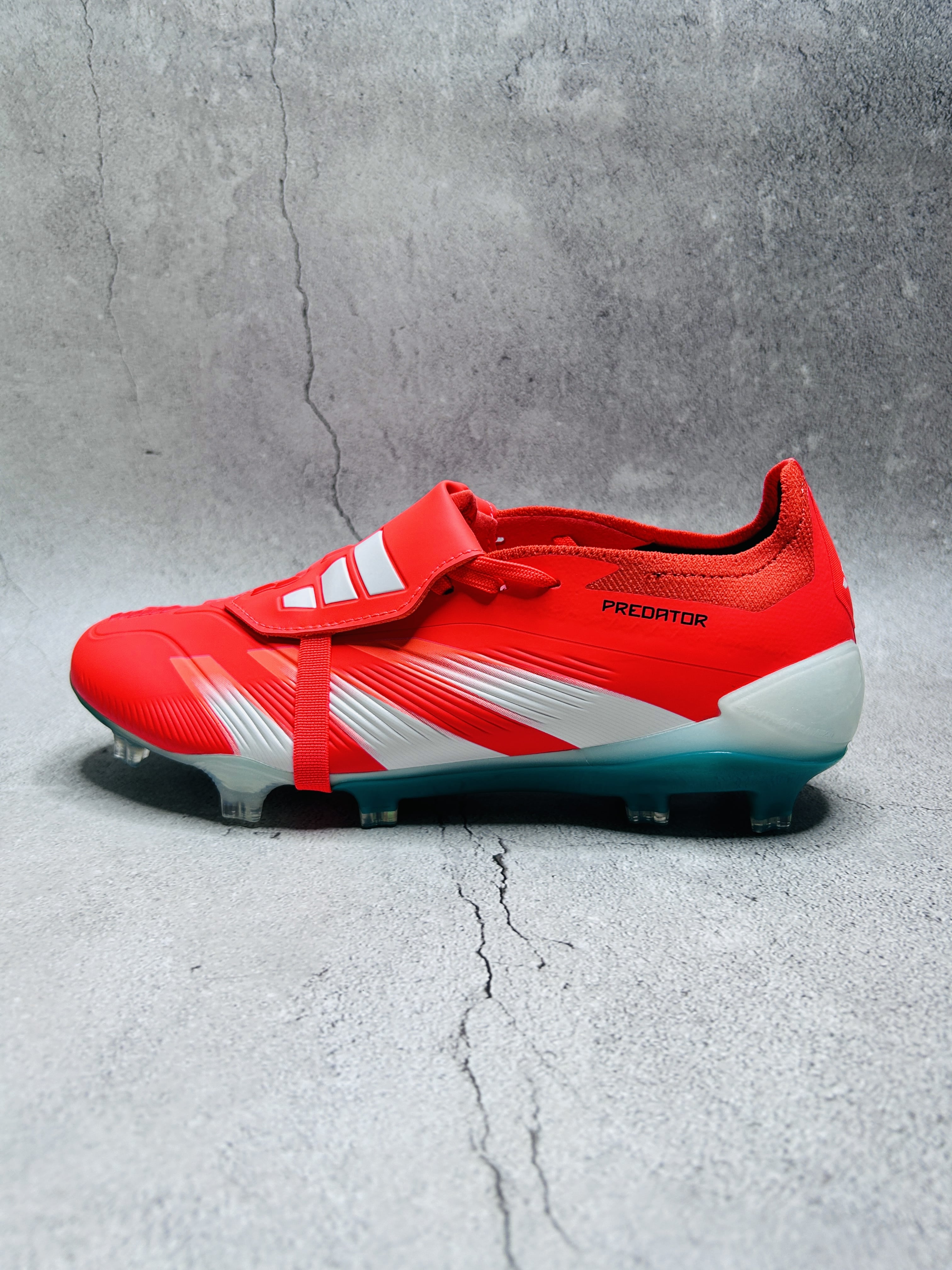 Predator 30 Redwhite Colourway