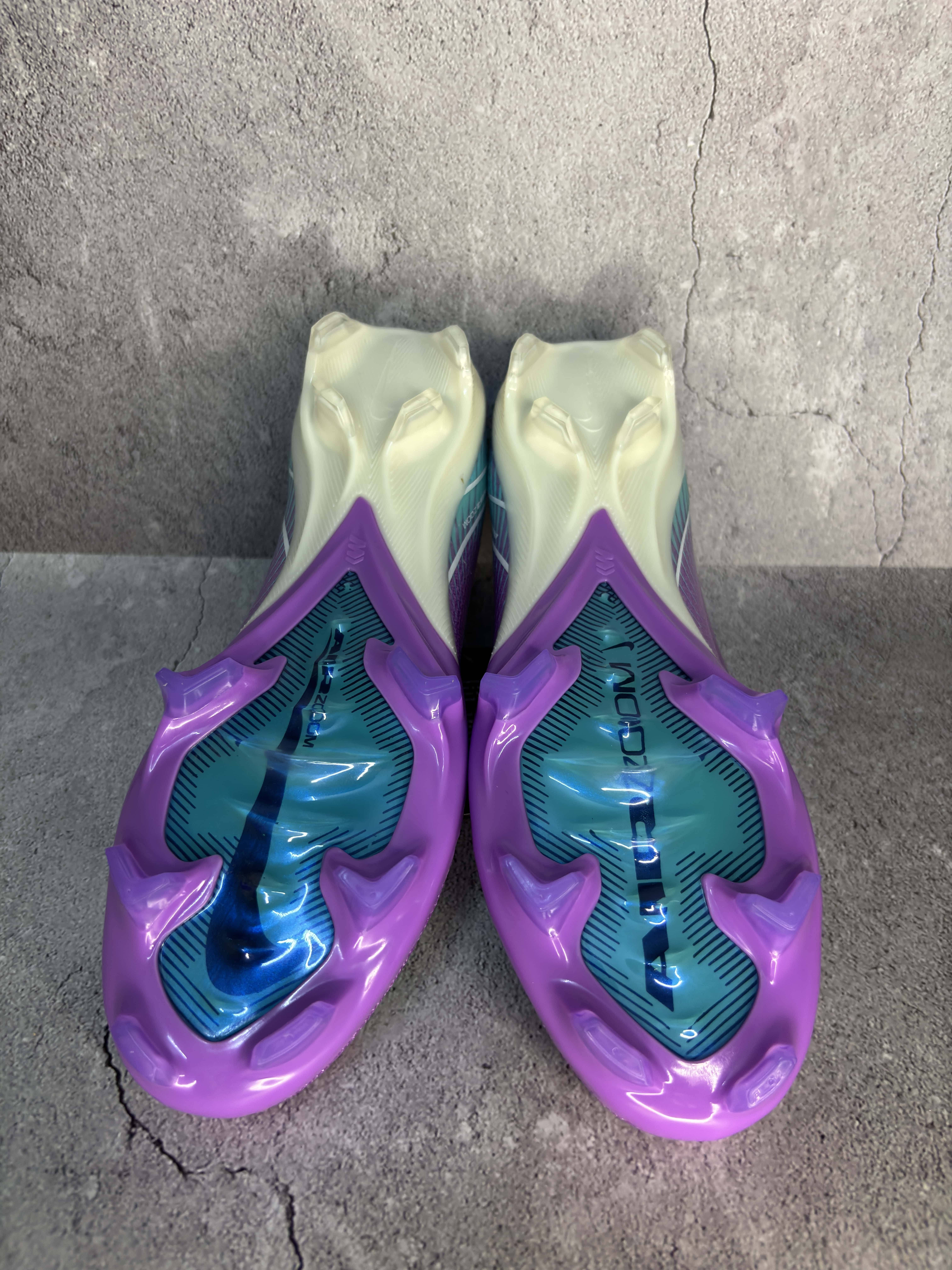 Mercurial vapor 16 custom colourway