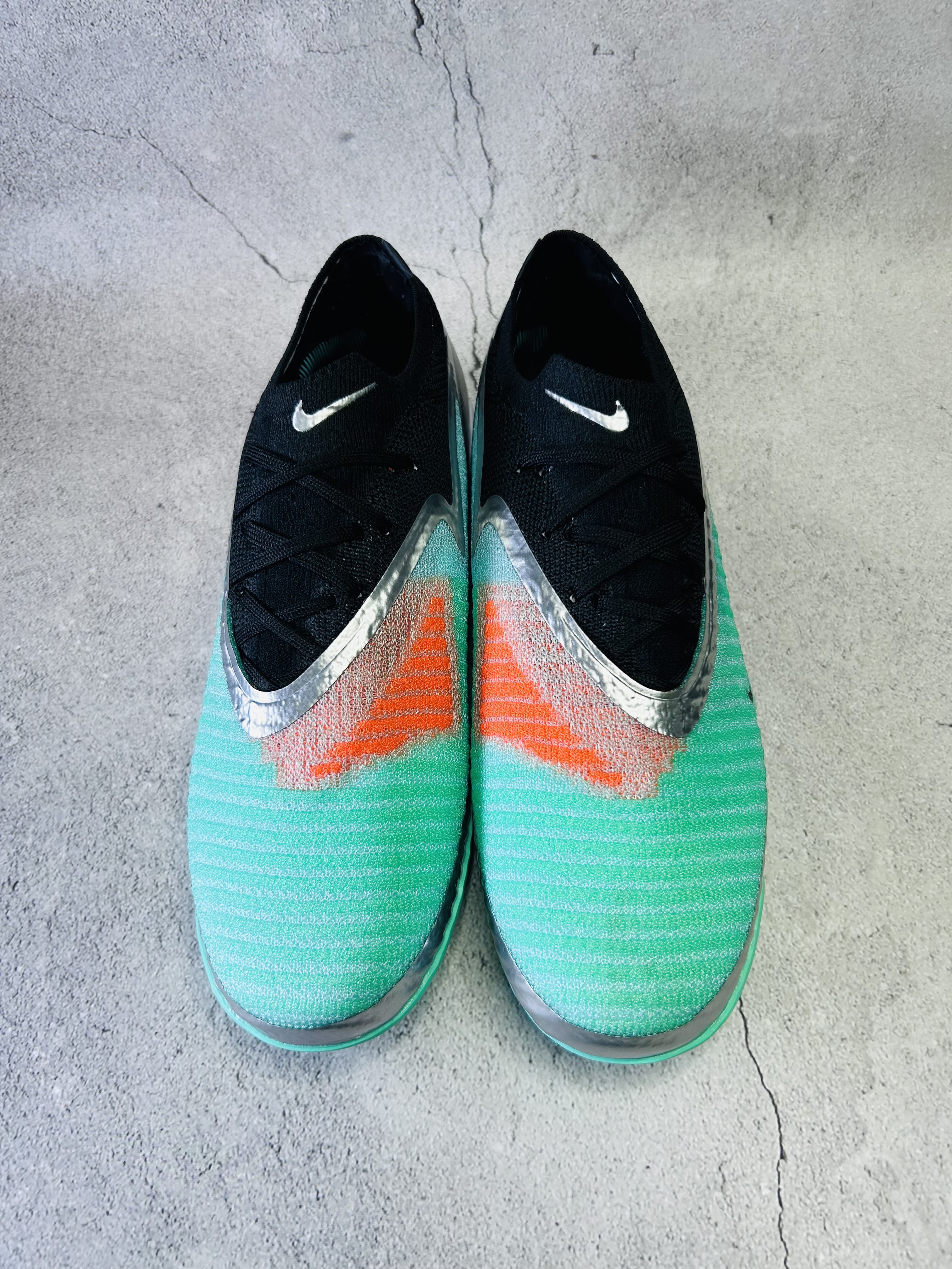 Phantom 6 Chrome Black TF