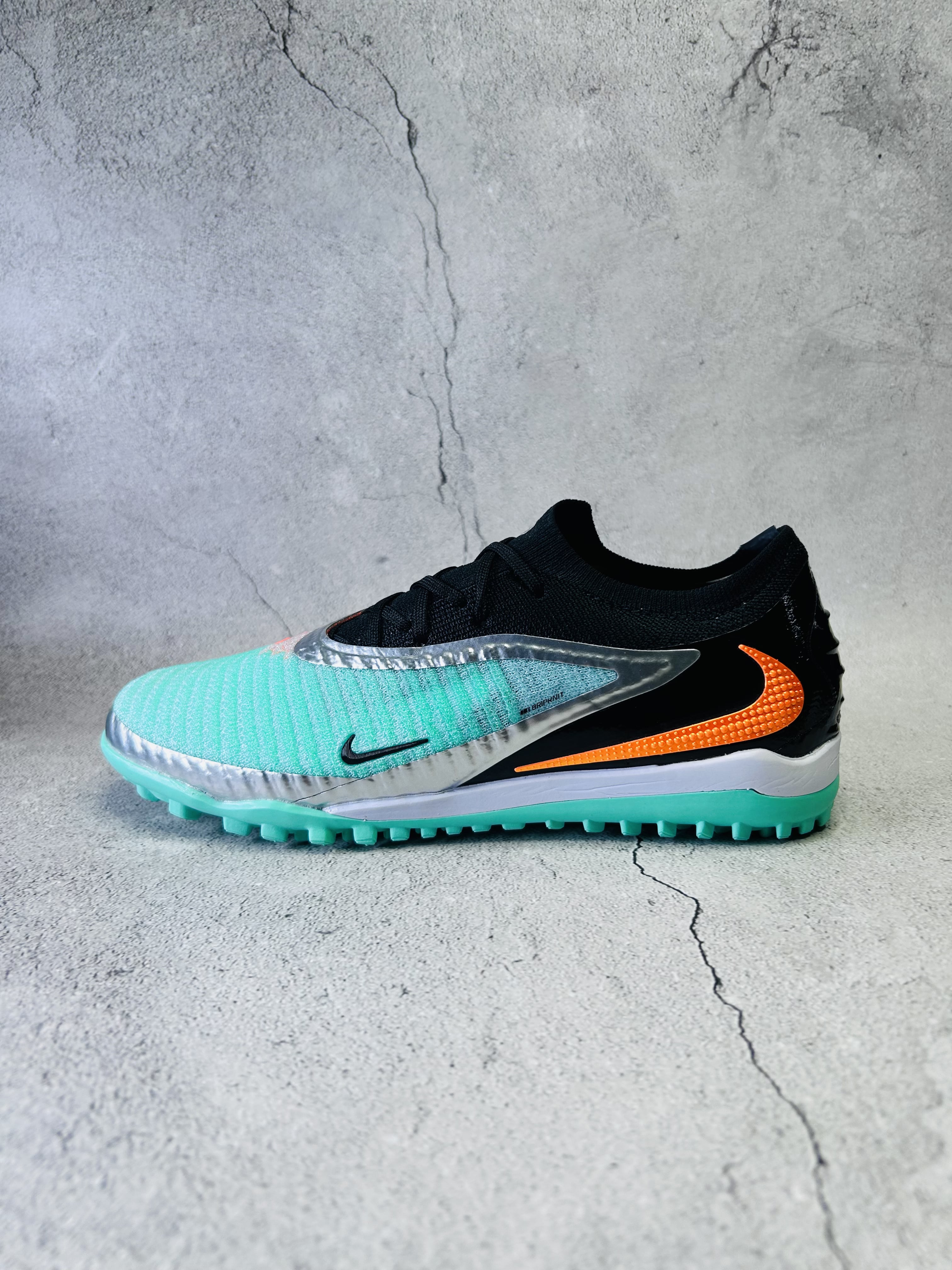 Phantom 6 Chrome Black TF